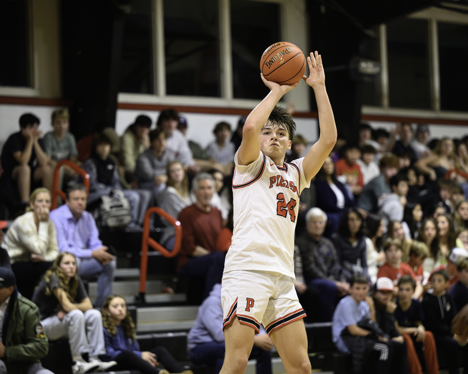 Aven Smith takes a shot. MARIANNE BARNETT