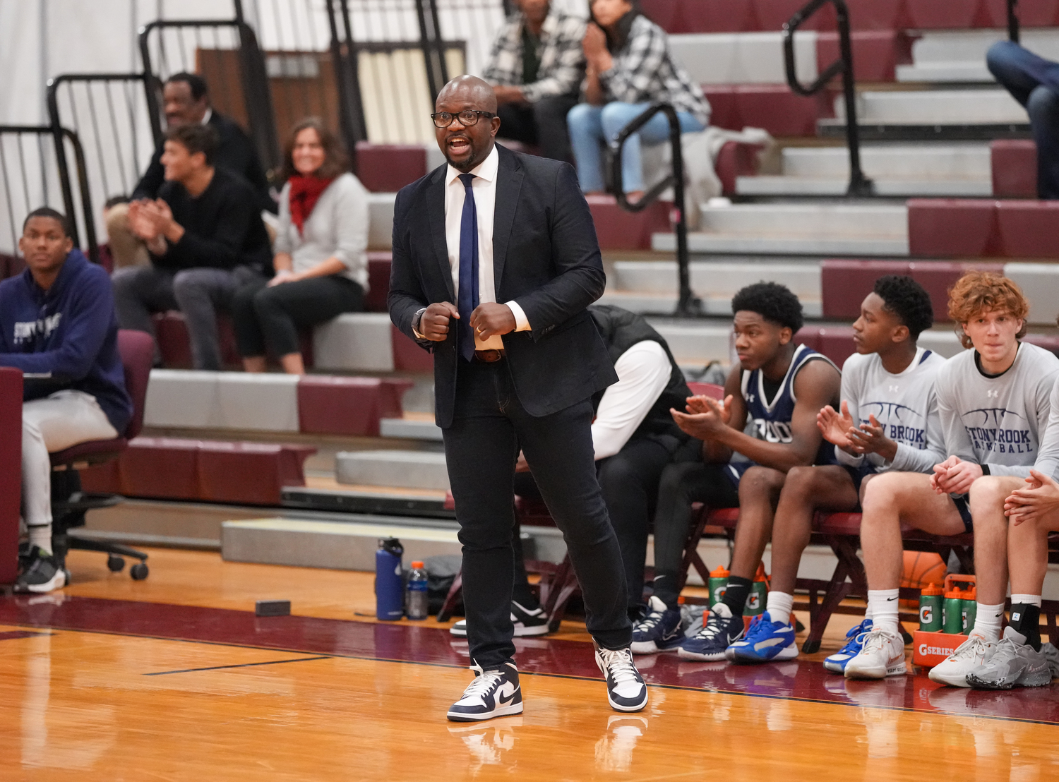 Former Bridgehampton coach and player Ron White was on the sidelines with his new team, the Stony Brook School, in the championship game against host Southampton on December 23.   RON ESPOSITO/SOUTHAMPTON SCHOOL DISTRICT