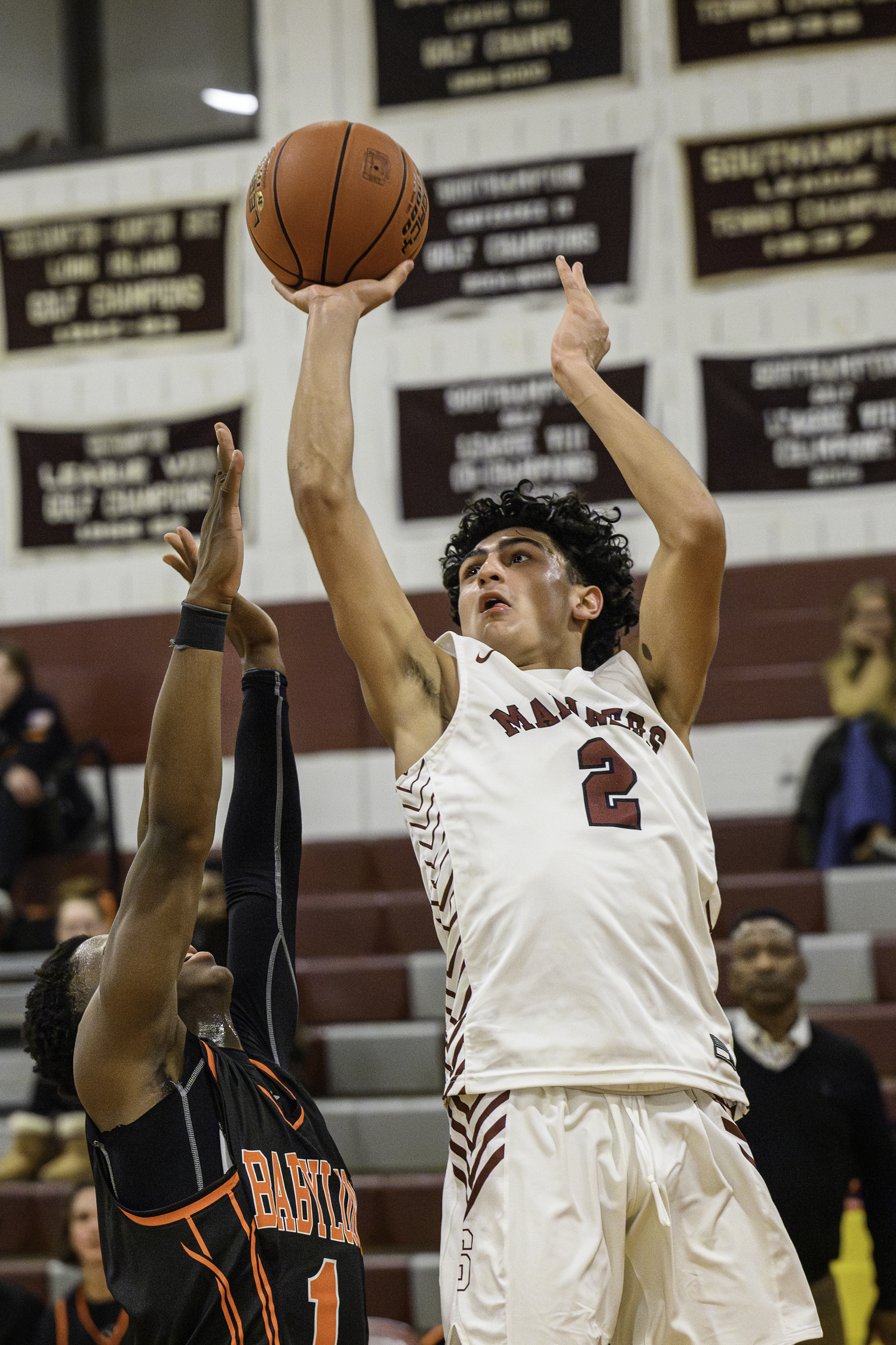 Southampton sophomore Alex Franklin scored 21 points in the victory over Babylon last week.   MARIANNE BARNETT