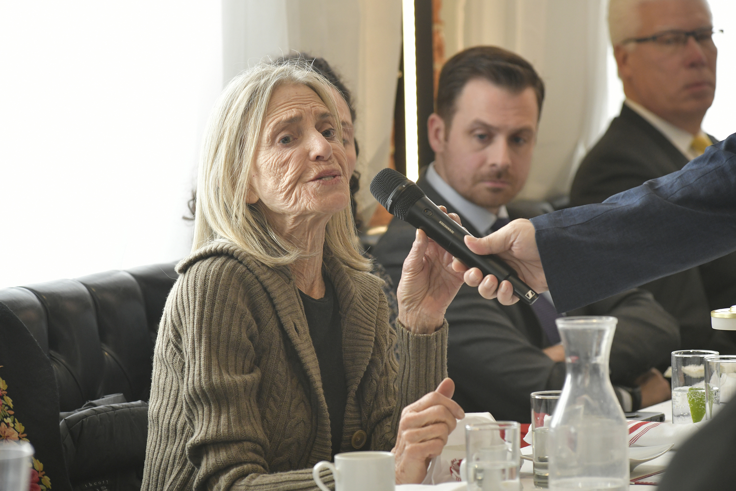 Dorothy Lichtenstein poses a question at the Express Session on January 11.  DANA SHAW