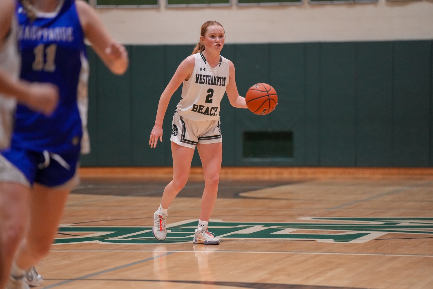 Senior guard Sarah Gormley calls a play. RON ESPOSITO