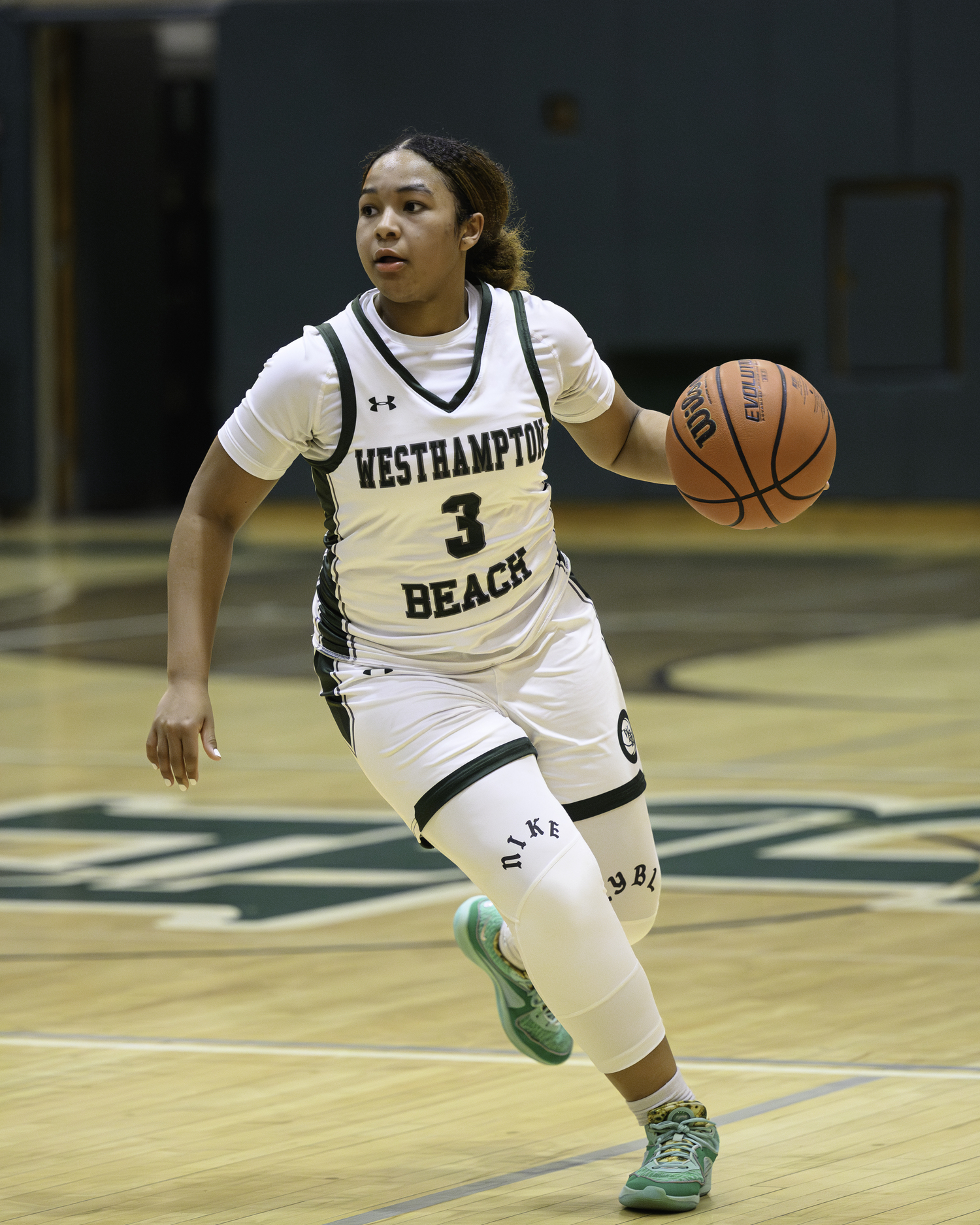 Sophomore point guard Sandra Clarke scored 10 points in Friday's win over Rocky Point. MARIANNE BARNETT