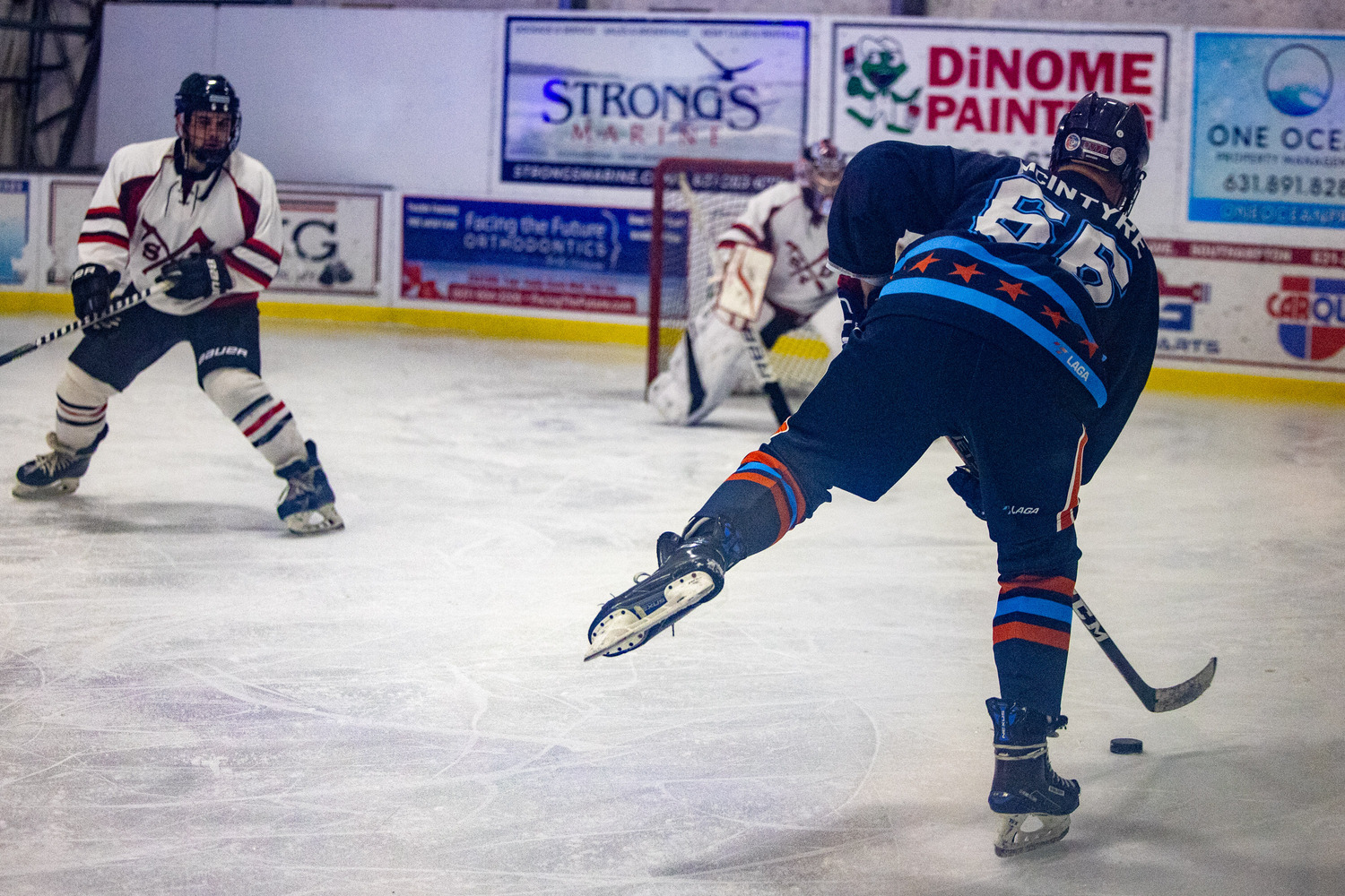 Southampton Ice Rink hosted the annual Battle of the Badges hockey game between the Southampton Fire Department and Southampton Village Police Department on Sunday evening. Proceeds went to the winning team's charity of choice. The police defeated the firefighters, 10-8.    MICHAEL O'CONNOR