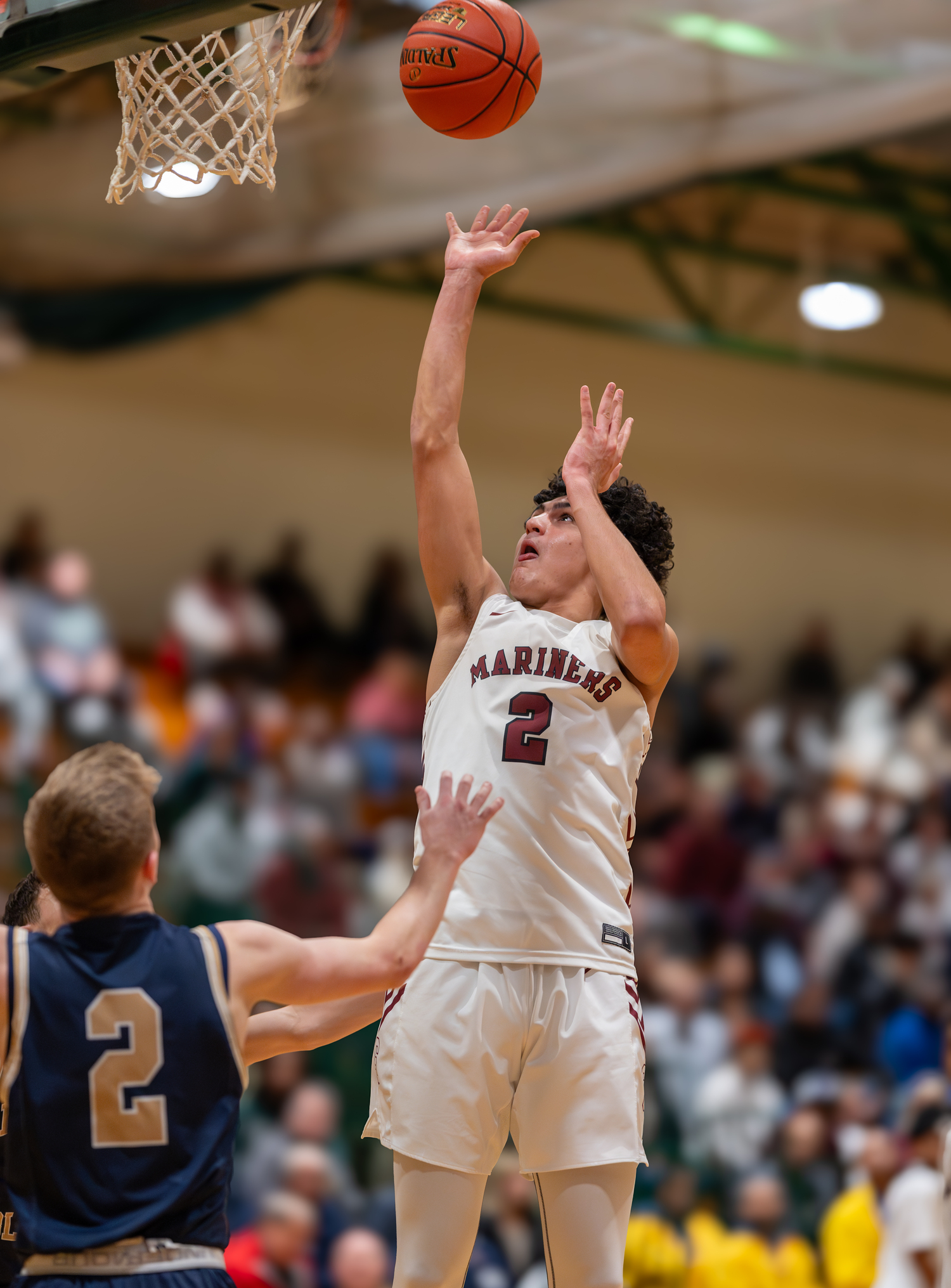 Southampton sophomore Alex Franklin was a driving force of the offense in the first quarter of Saturday's county championship, scoring 11 of his 17 points in the frame.   RON ESPOSITO