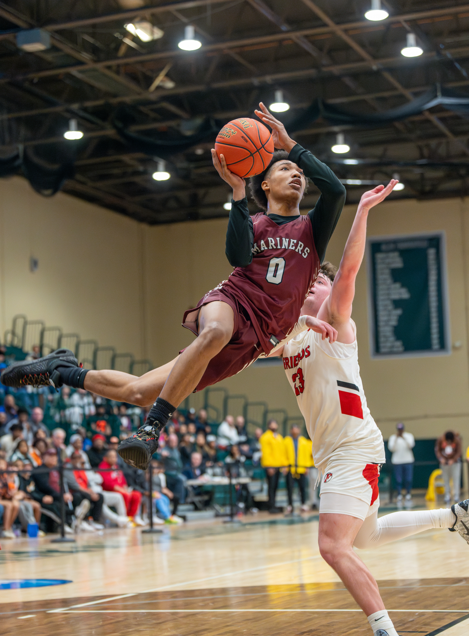 Junior Naevon Williams scored 13 of his 17 points in the second half to help fuel Southampton's comeback.  RON ESPOSITO