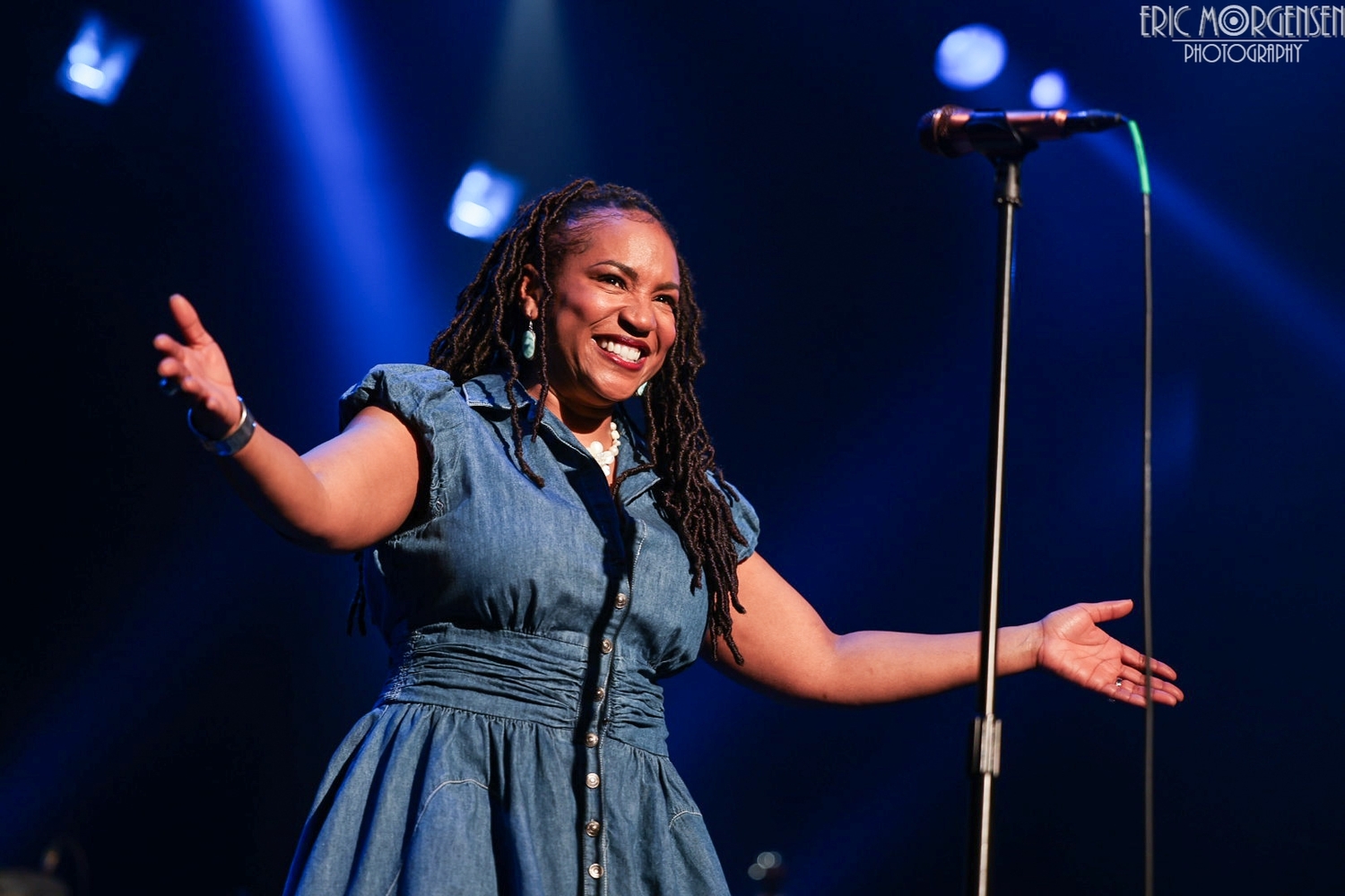 Miko Marks, one of “The Trailblazing Women of Country,” performs at WHBPAC on May 5. ERIC MORGENSEN PHOTOGRAPHY