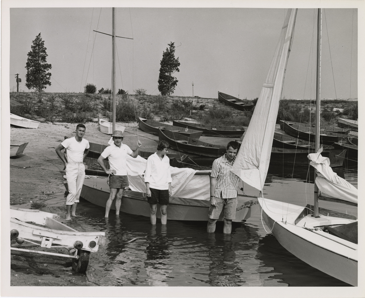 Young boaters at Windmill Beach in 1957. COURTESY JOHN JERMAIN MEMORIAL LIBRARY
