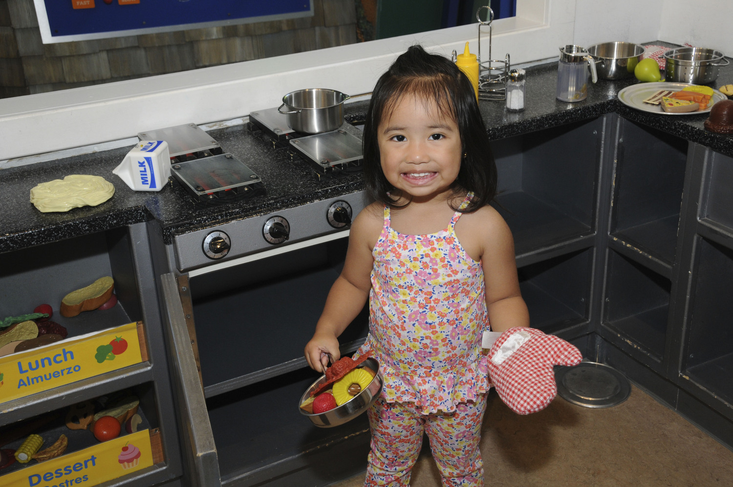 Kayleigh Llorente at The Children's Museum of the East End (