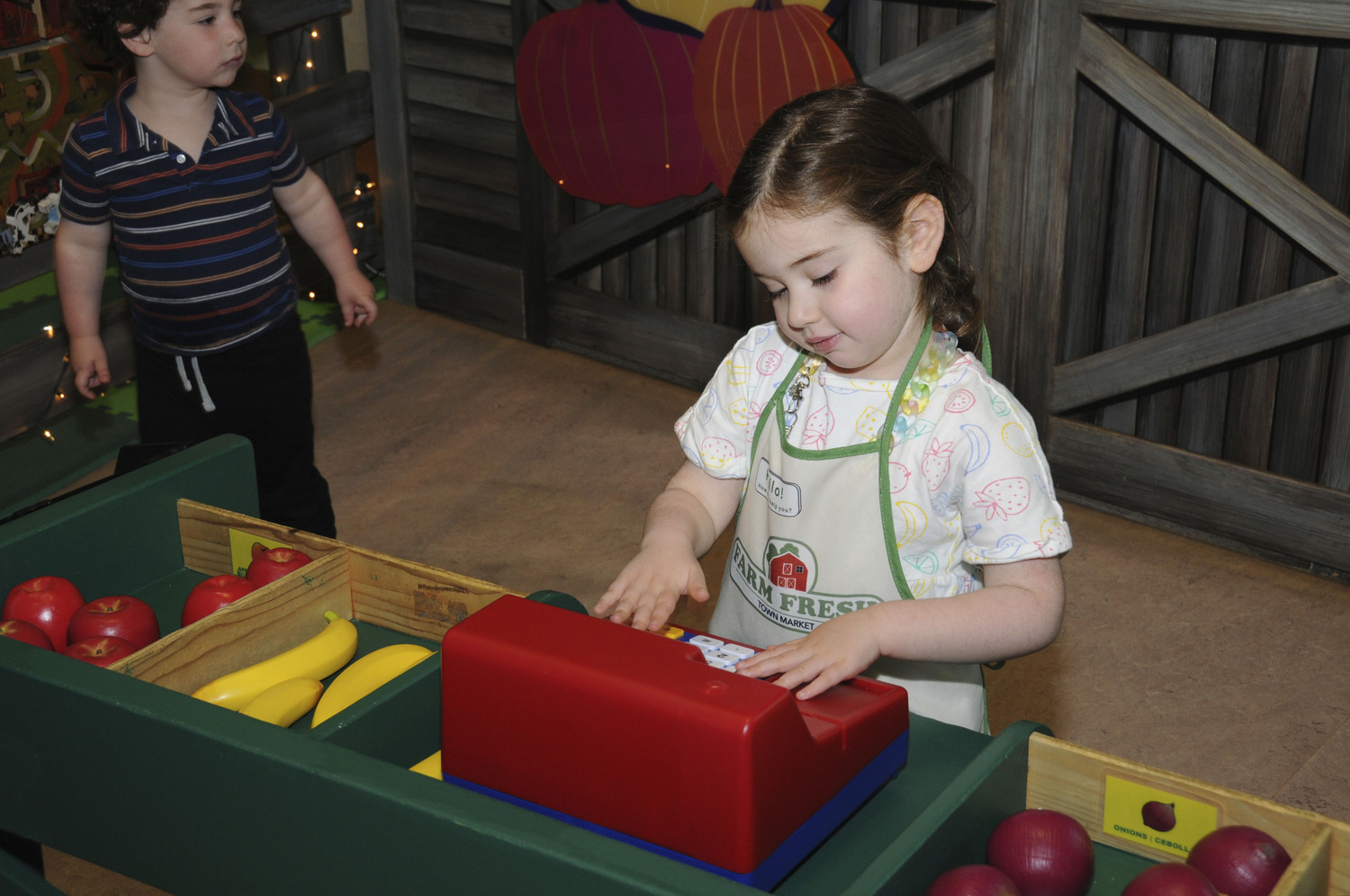 Vivian Newman at The Children's Museum of the East End (