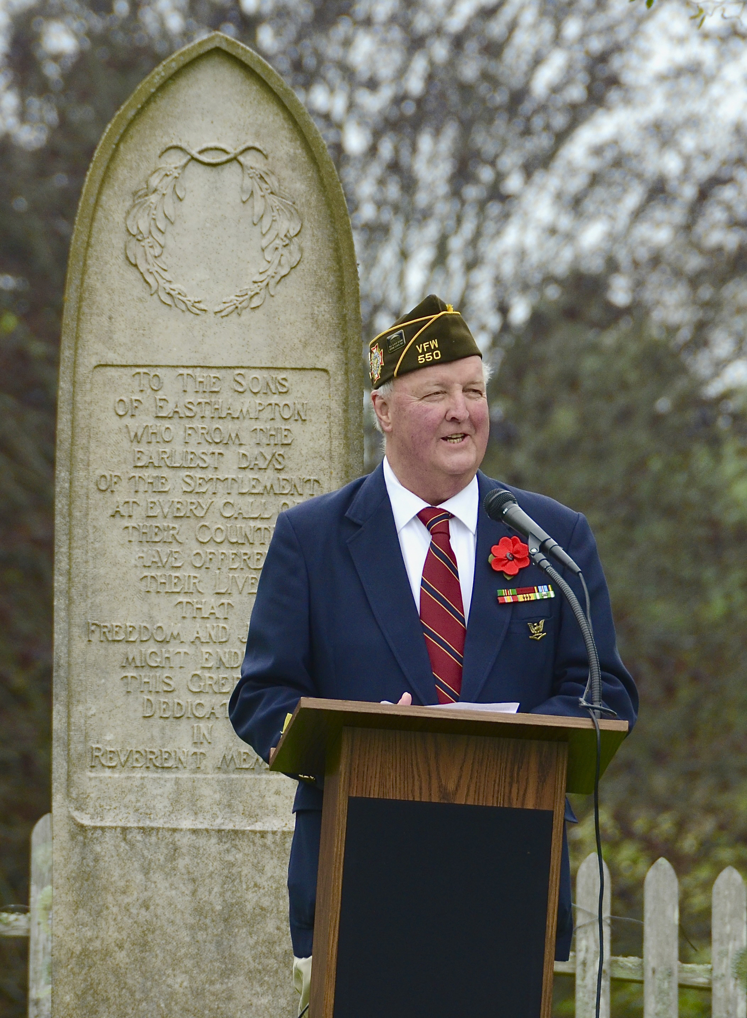 Bill Mott, commander of VFW Post 550 in East Hampton, welcomes the crowd.