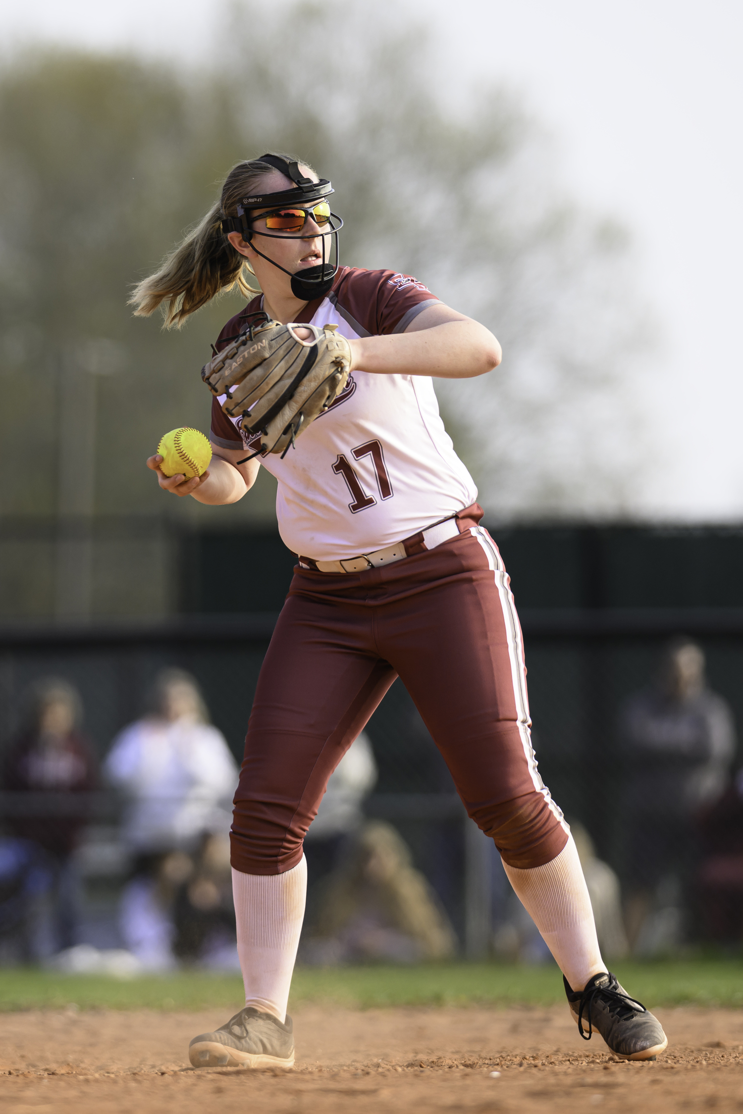 East Hampton junior Susie DiSunno makes a play at third base. MARIANNE BARNETT