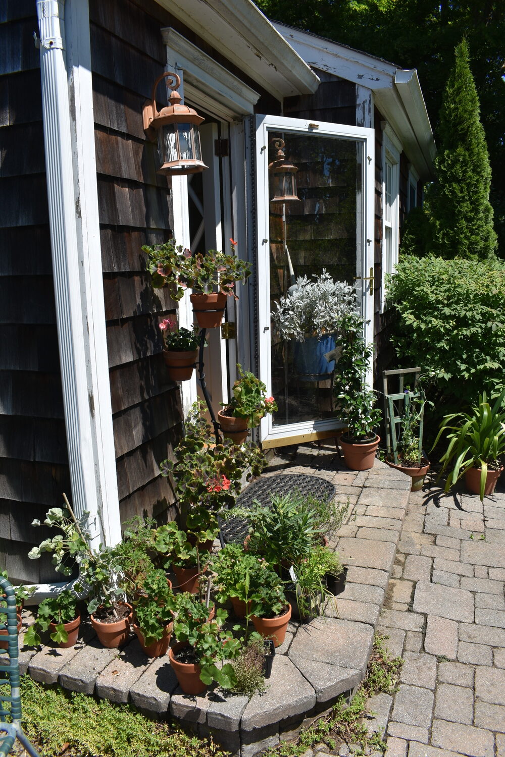 Jane Iselin's garden. BRENDAN J. O'REILLY