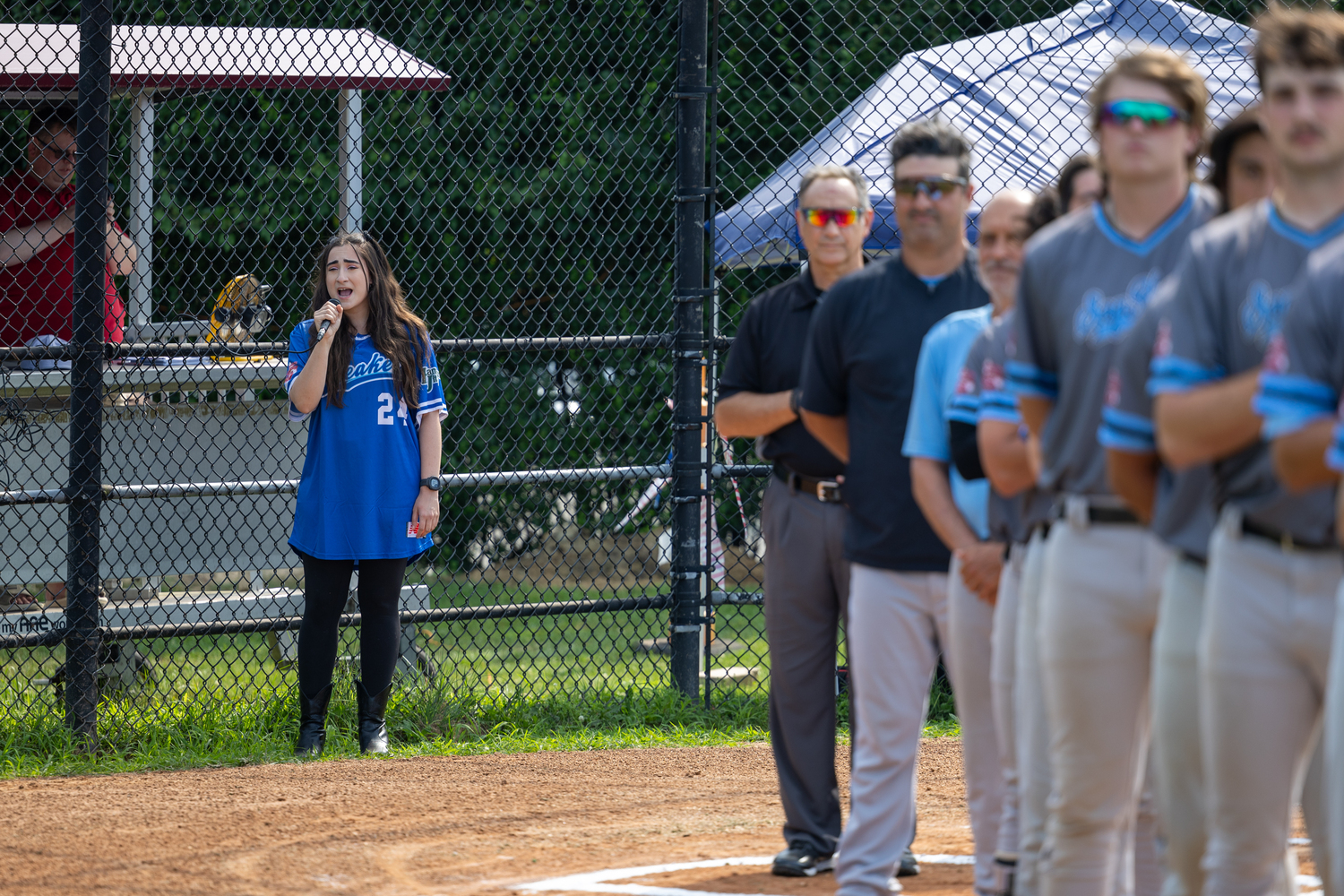 Mariana Barbosa sings the national anthem prior to game two of the HCBL semifinal series between the Breakers and Whalers in Southampton on Friday.  RON ESPOSITO