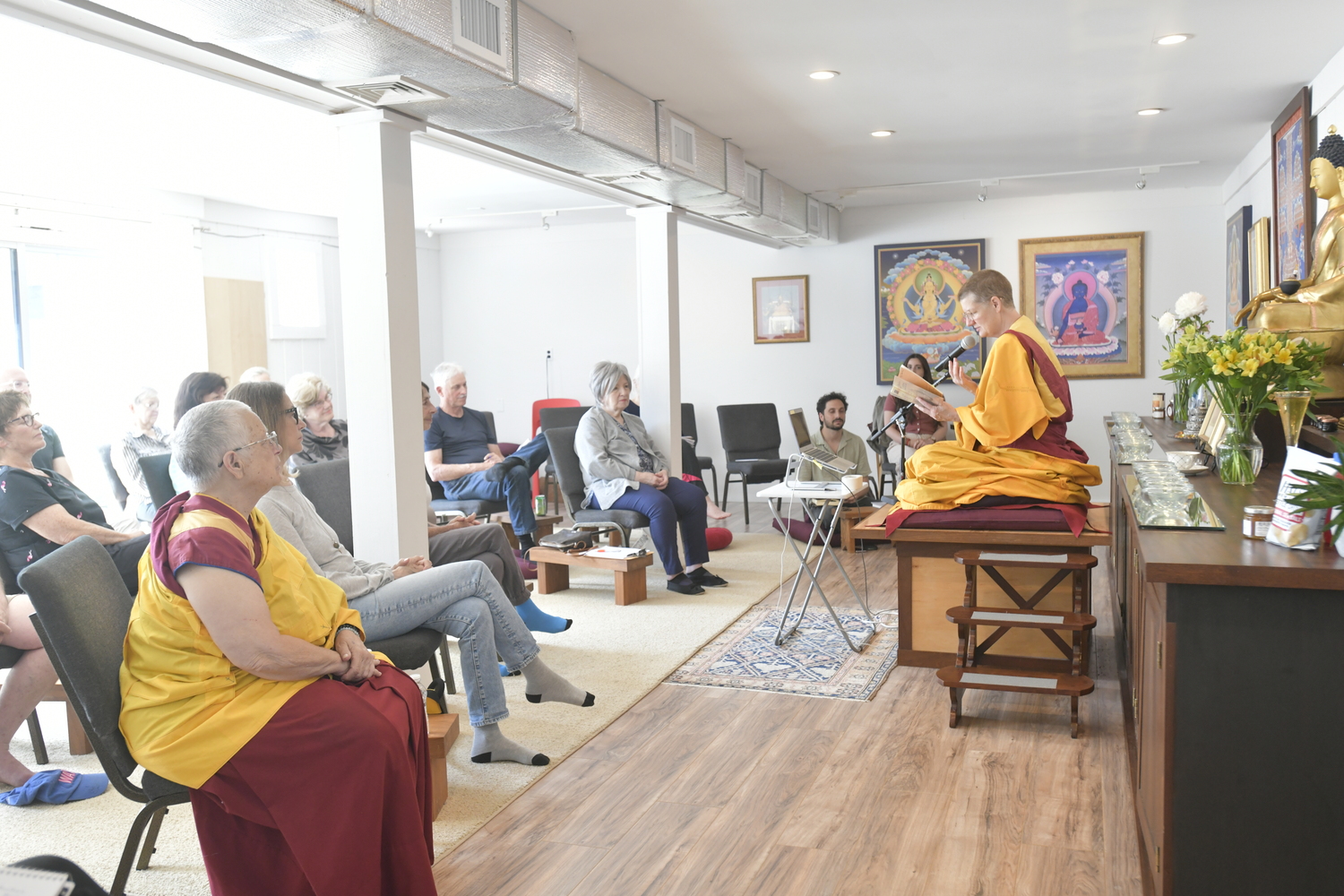 Kadampa  Meditation Center offers Buddhism and meditation classes, both introductory and in-depth. Classes take place in their  meditation room and are suitable for people of all levels, from those who seek relaxation to those who wish to find lasting inner peace and contentment through following the Buddhist path.  DANA SHAW