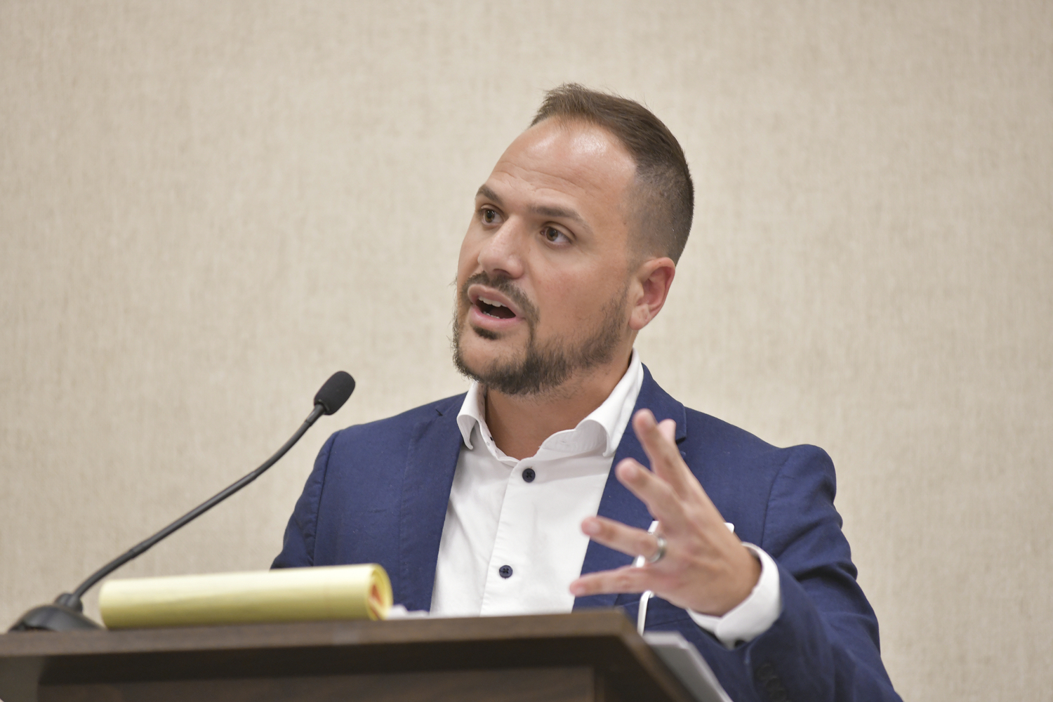 Nicholas Petrakis of Energy Safety Response Group speaks at Tuesday night's meeting.  DANA SHAW