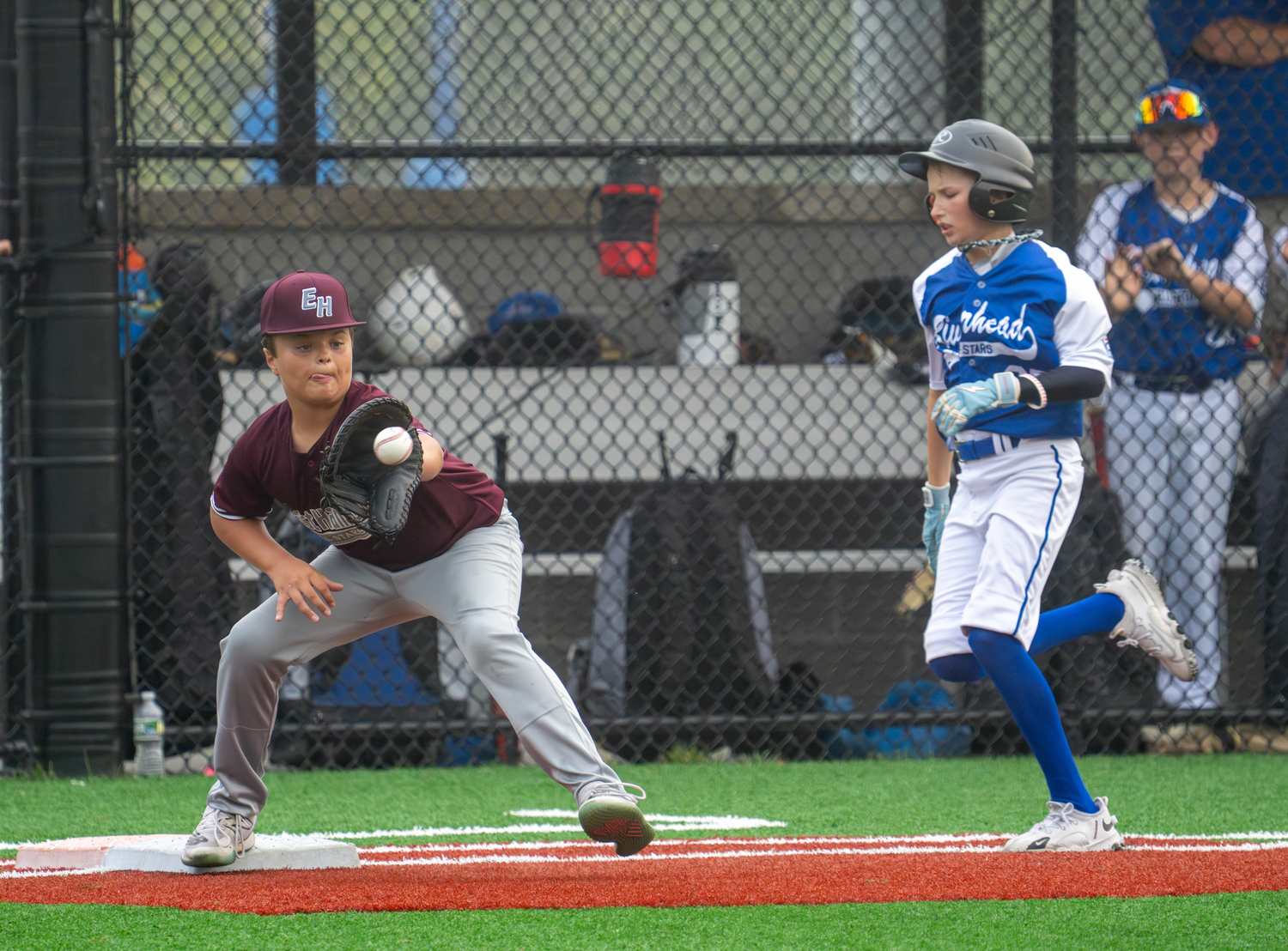 Griffin Page has a throw lined up for an out.   RON ESPOSITO