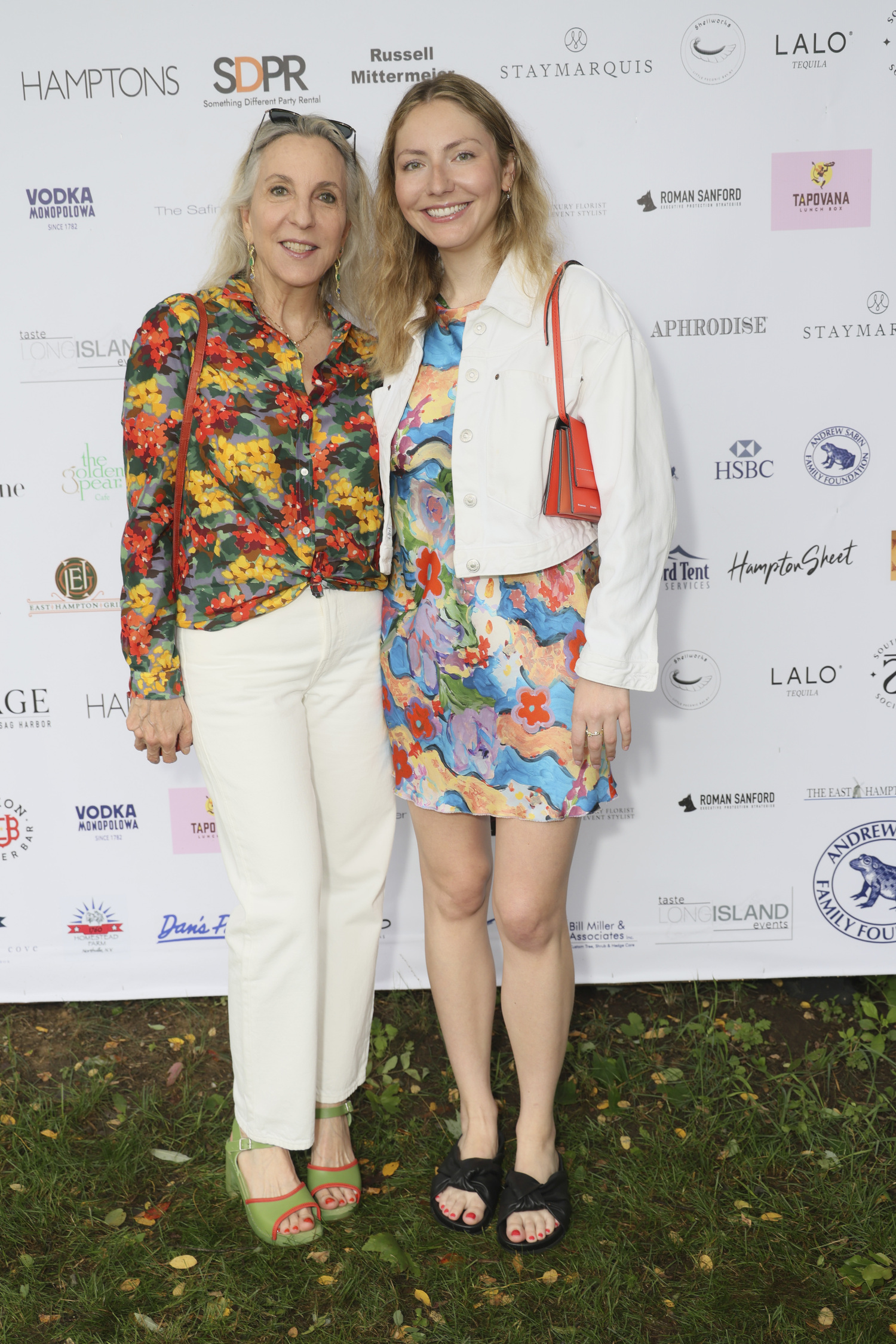 Susan Rockefeller and Annabel Schulz at the South Fork Natural History Museum's 35th annual Summer Gala on Saturday evening.     Rob Rich/SocietyAllure.com