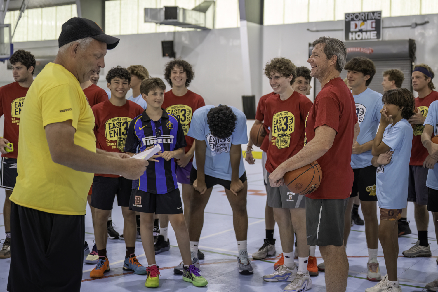 Actor and filmmaker Ed Burns shares a laugh with Hoops 4 Hope cofounder Anthony Allison at last year's tournament.   MARIANNE BARNETT