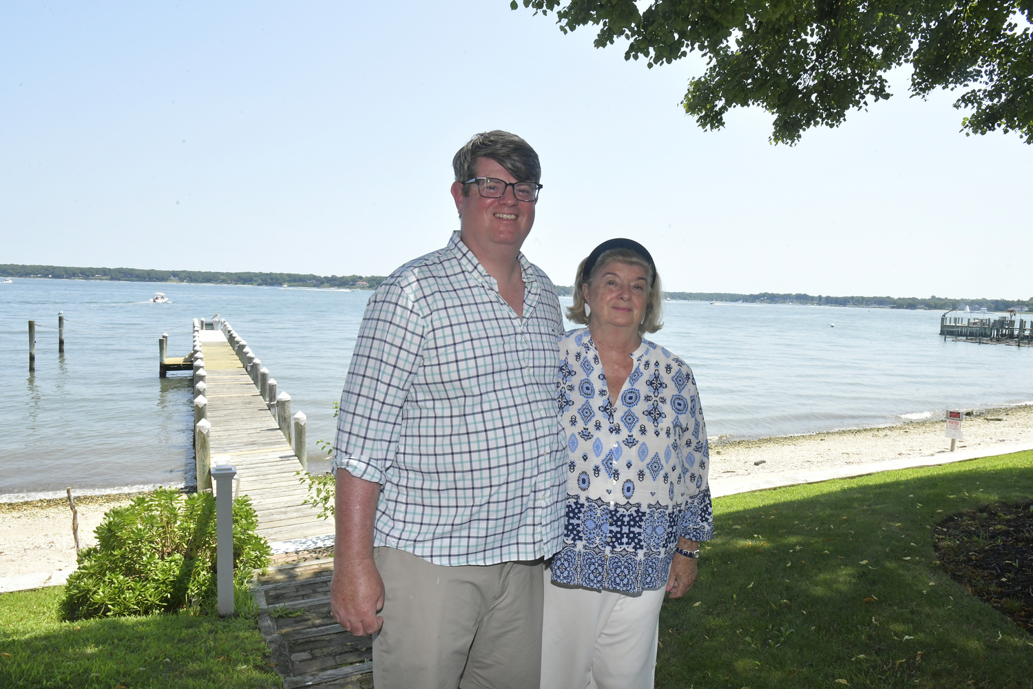 Winston Miller with his mother Leueen at Harbor Knoll.  DANA SHAW