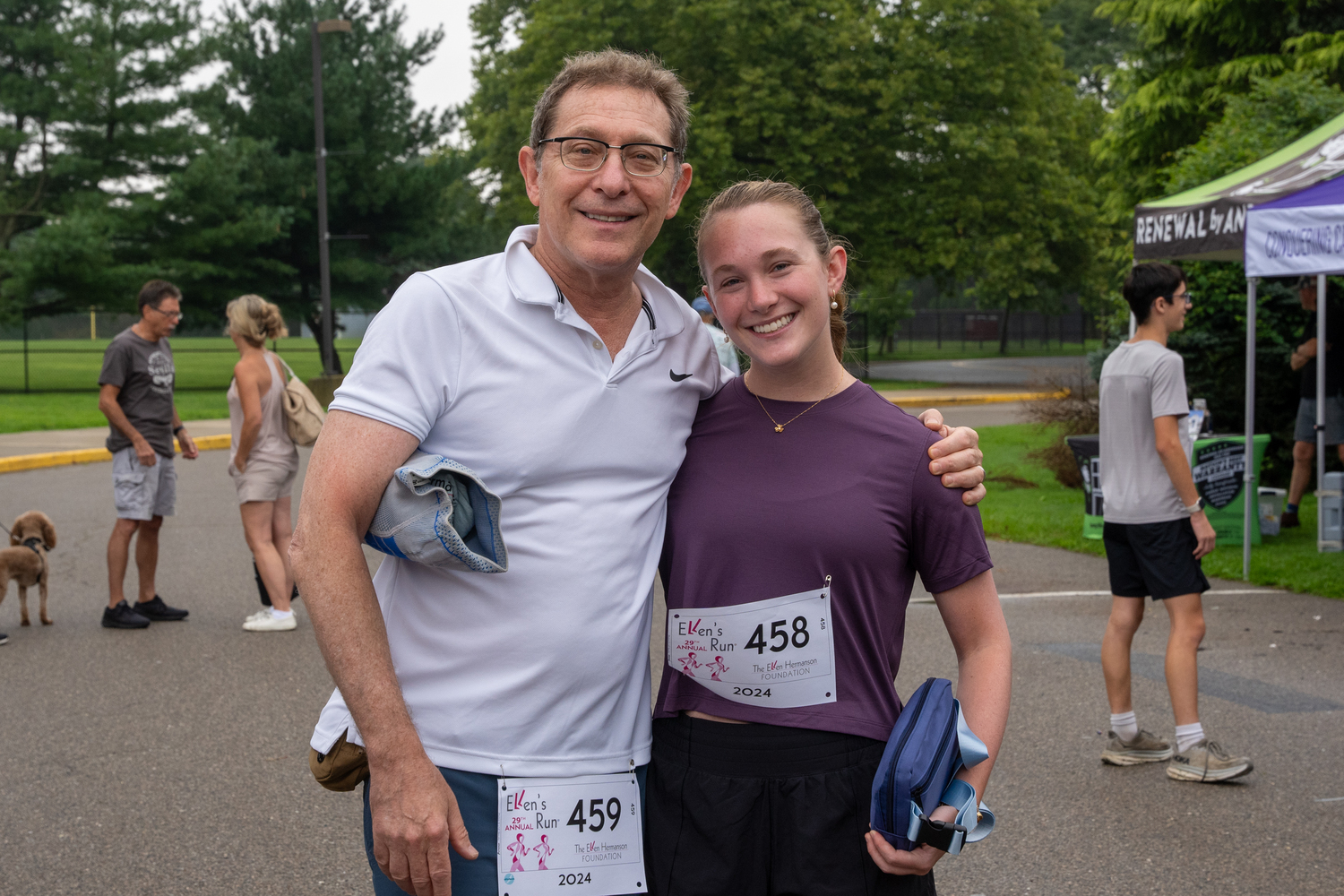 Brad and Elizabeth Gluck.  RON ESPOSITO