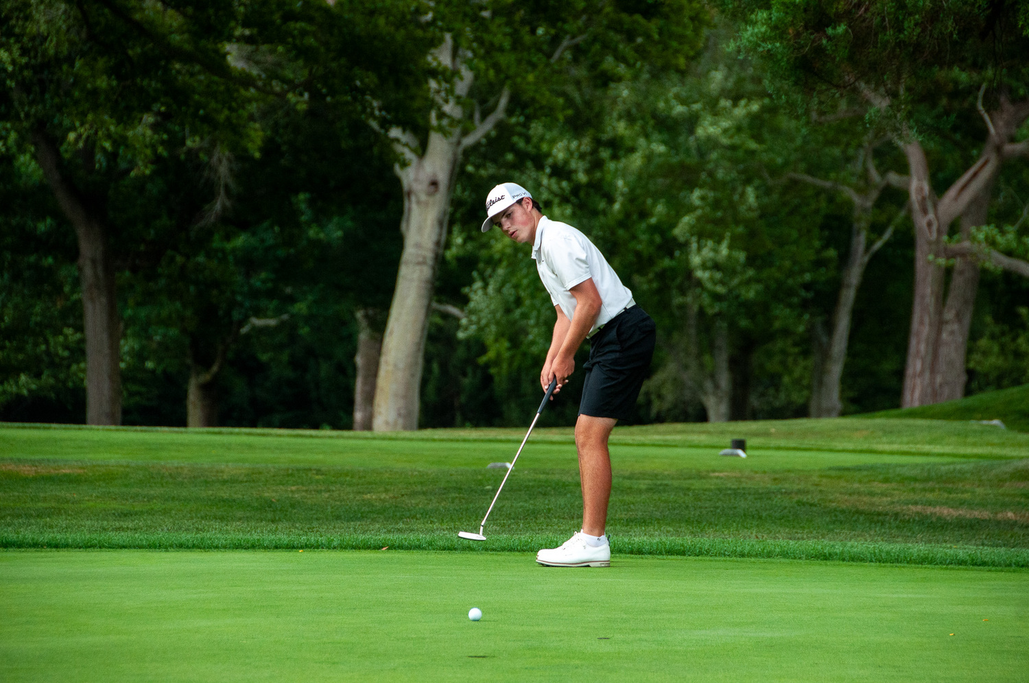 Zach Berger competing at the 56th MGA/MetLife Boys' Championship at White Beeches Golf and Country Club on July 31.  METROPOLITAN GOLF ASSOCIATION