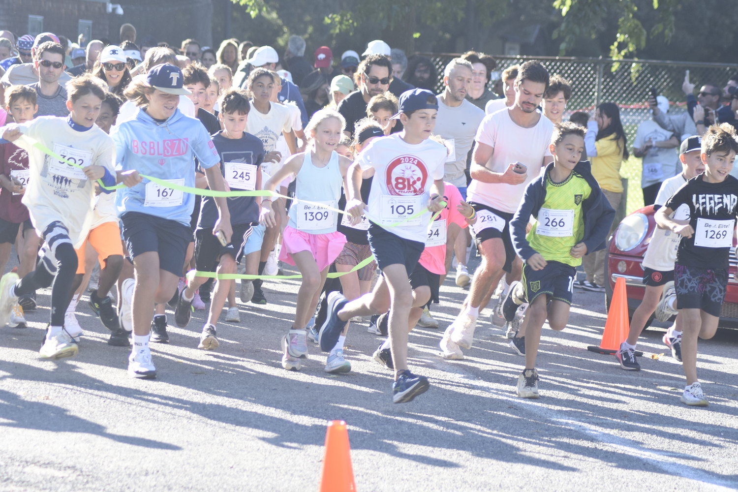 The fourth annual Mashashimuet Park Friends and Family 5K begins in Sag Harbor on Sunday.   DREW BUDD