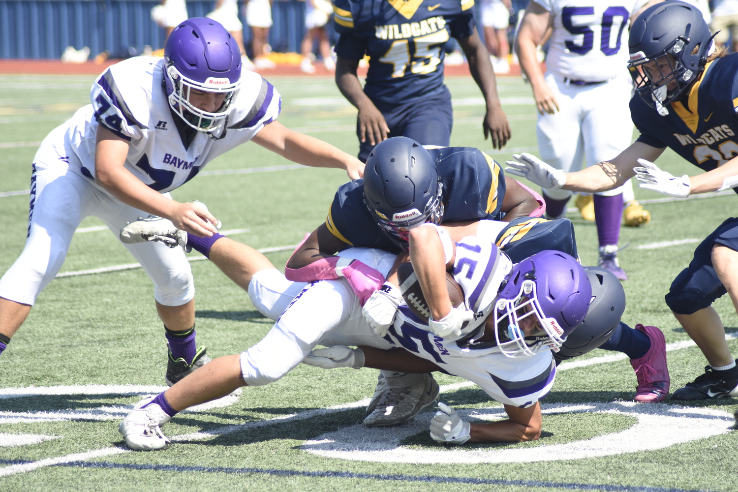 Brayden Talmage gains some positive yards on a run.   DREW BUDD