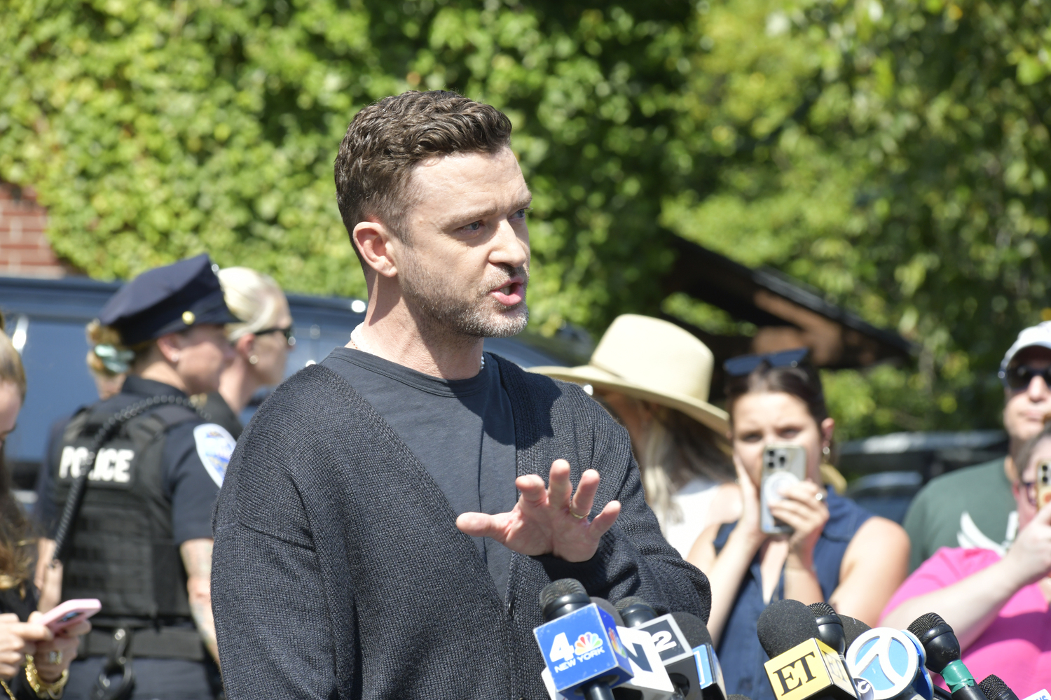 Justin Timberlake speaks to the media after his court appearance in Sag Harbor Justice Court on Friday morning.   DANA SHAW