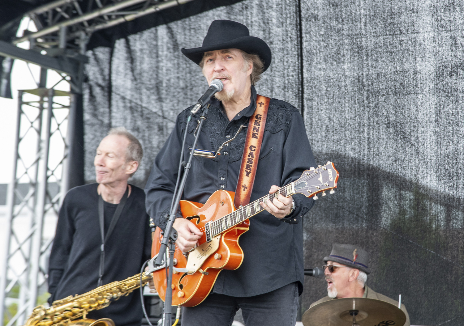 Gene Casey and the Lone Sharks in Steinbeck Park on Saturday afternoon.  LISA TAMBURINI