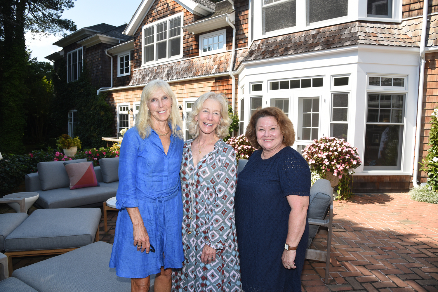 Elyn Kronemeyer, Denise Hurley and Christina Strassfield at South Main Street. S.EICHNER FOR ROB RICH/SOCIETYALLURE.COM