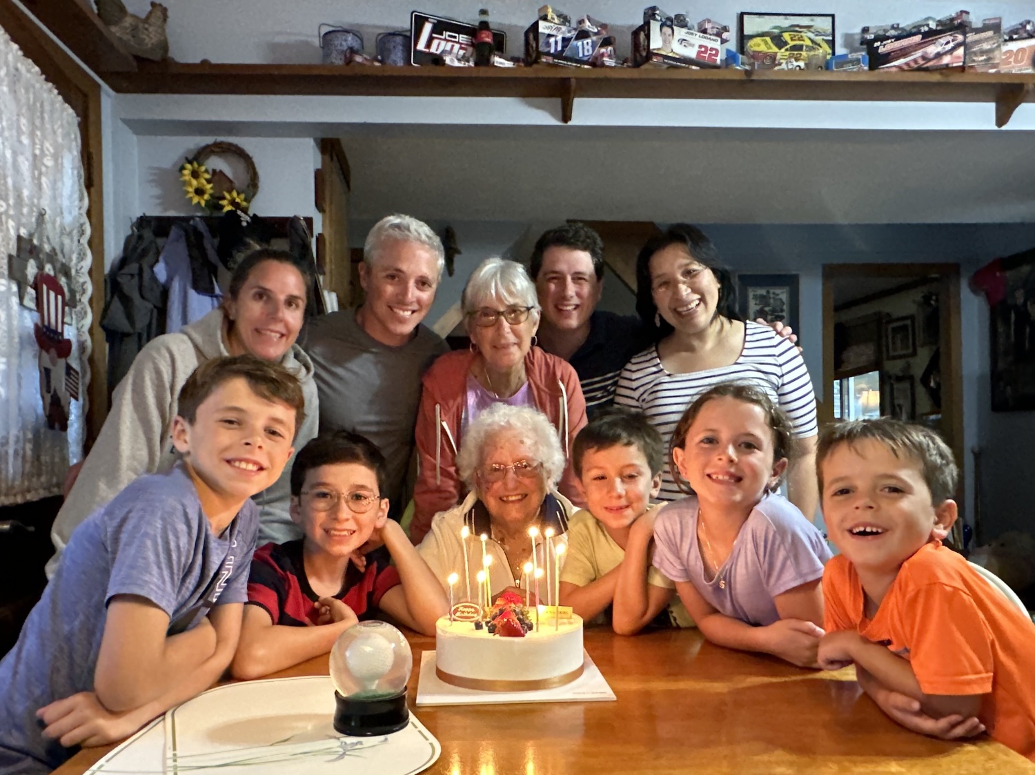 Sylvia Catena Smith, surrounded by family. COURTESY SHARON MCGANN