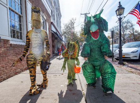 The  Sag Harbor Chamber of Commerce Pumpkin Trail