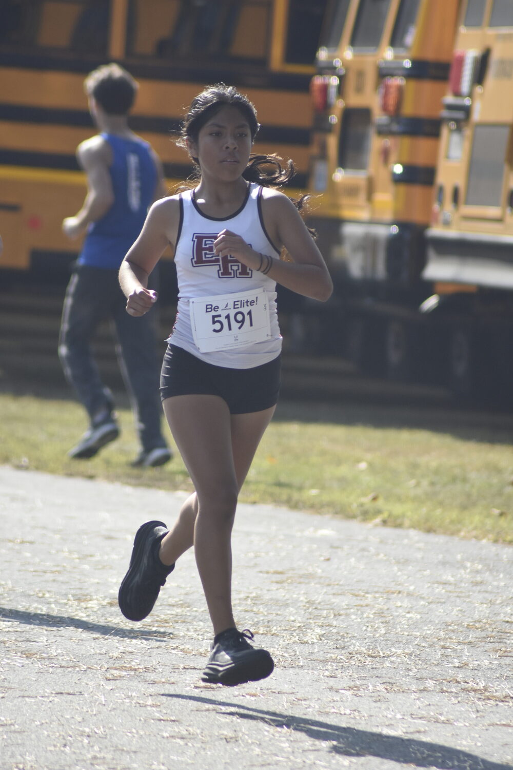 East Hampton freshman Heidi Jimenez-Bustos in the girls varsity 'B' race on Saturday.   DREW BUDD