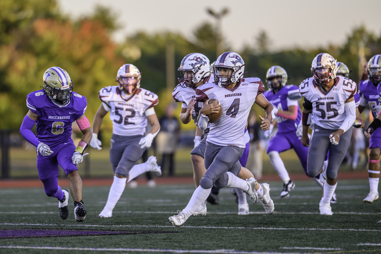 Alex Davis finds some open space during a kickoff return.   MARIANNE BARNETT