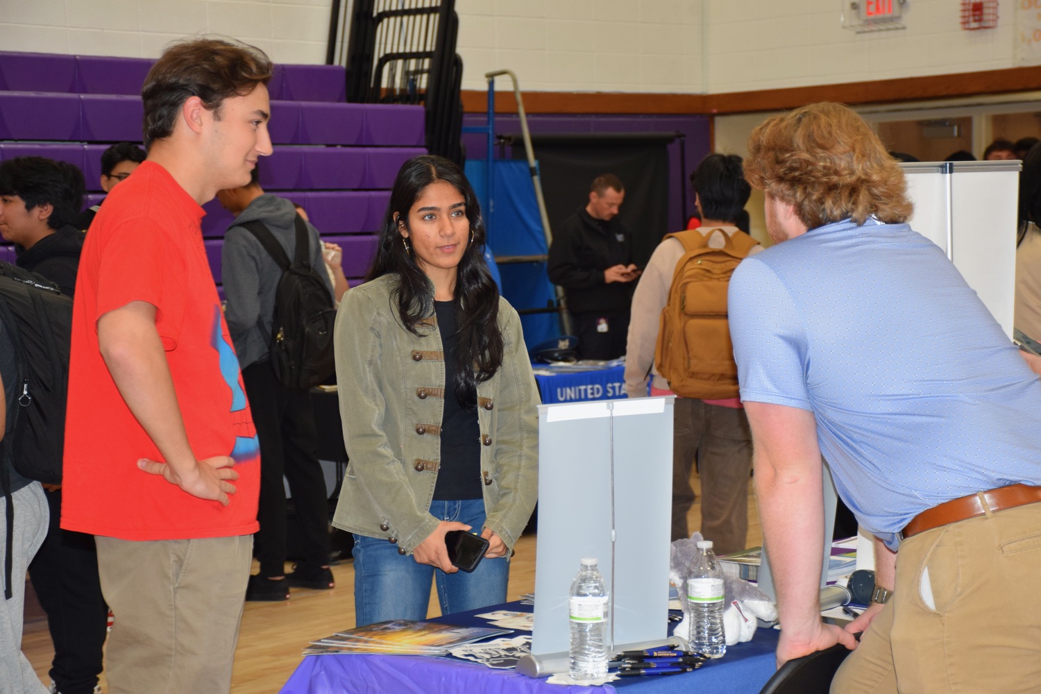 Hampton Bays High School students explored a wide variety of college and career options during their school’s annual Fall College Fair, held October 16. During the event, students learned more about state and private colleges from representatives. COURTESY HAMPTON BAYS SCHOOL DISTRICT