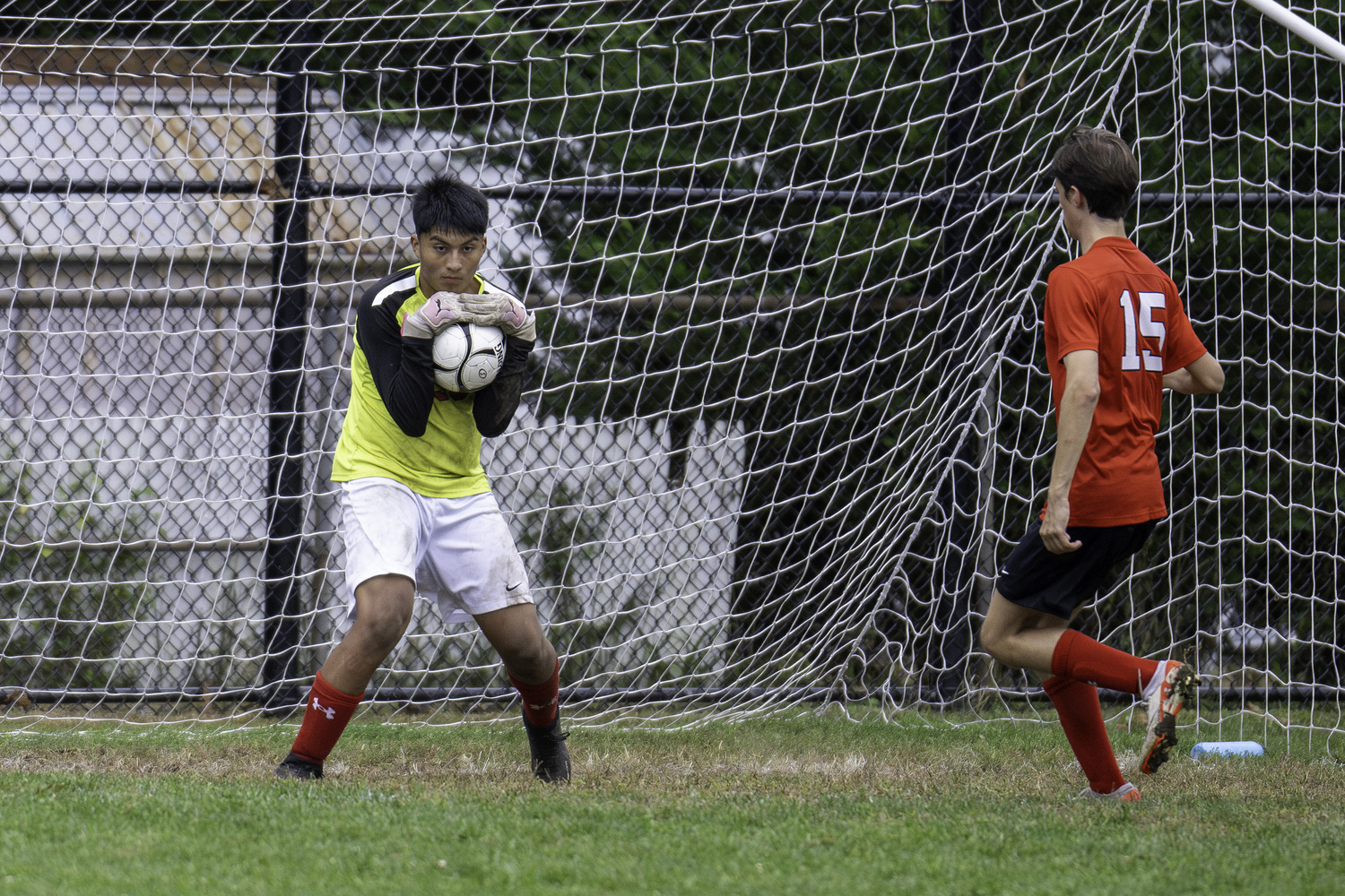 Pierson sophomore Juan Esteban catches the ball.  MARIANNE BARNETT