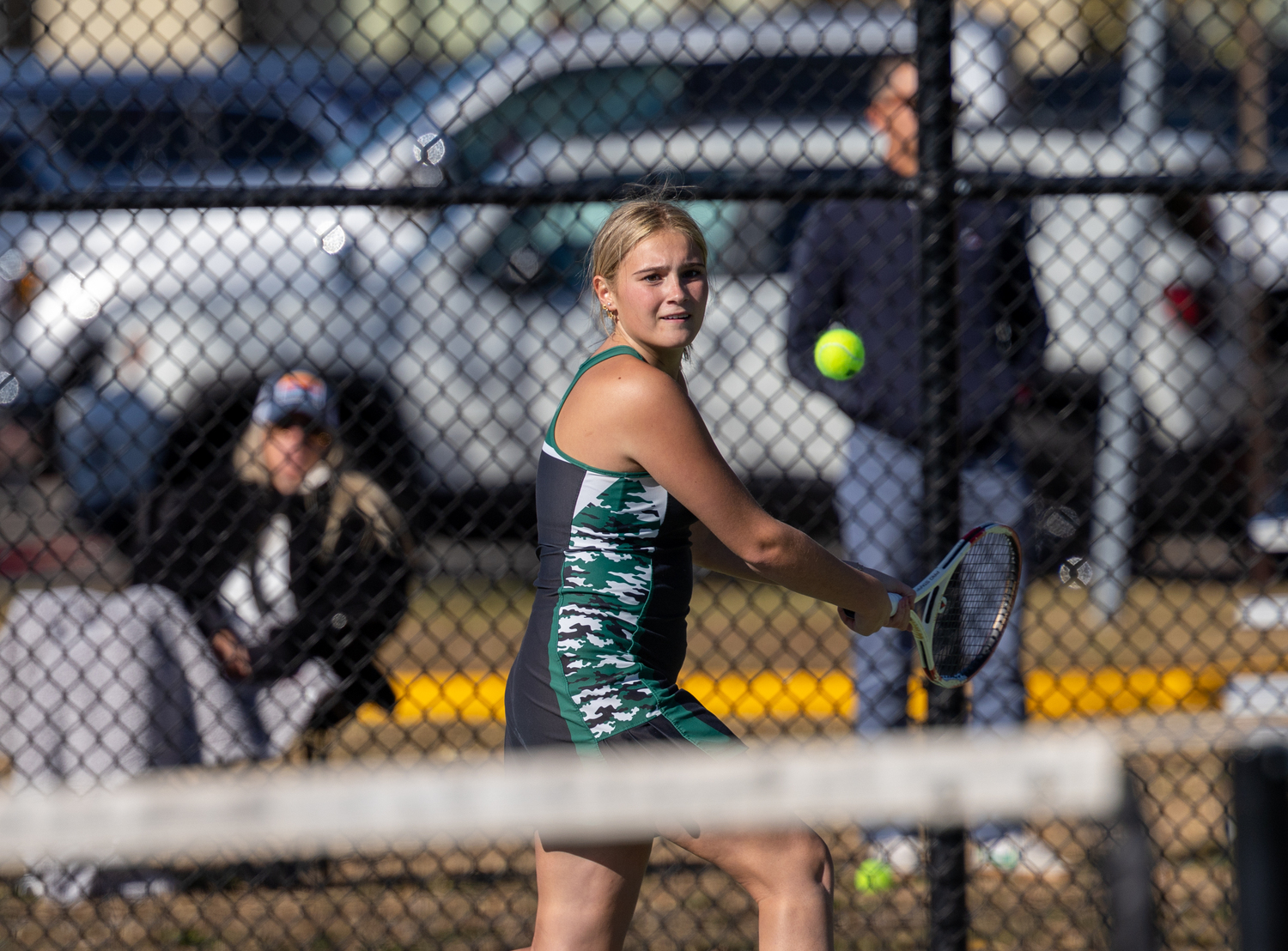 Senior Shannon Killoran keeps her eyes on the ball. RON ESPOSITO