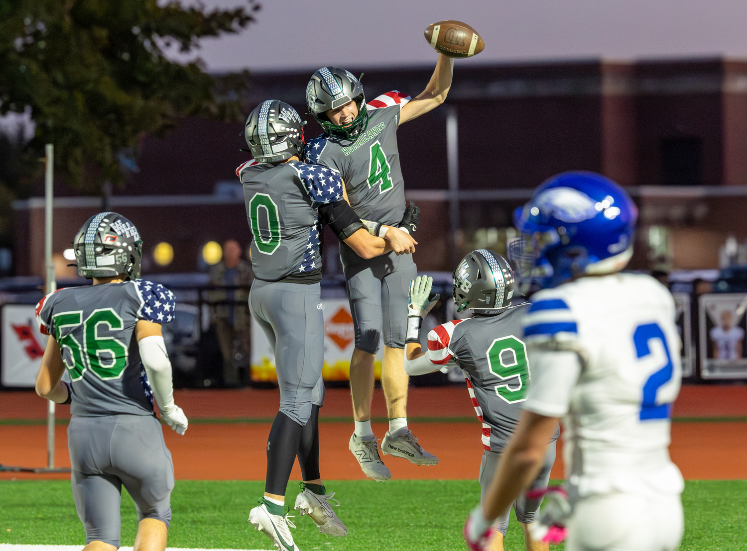 Sophomore quarterback Jake Calloway celebrates a touchdown. RON ESPOSITO