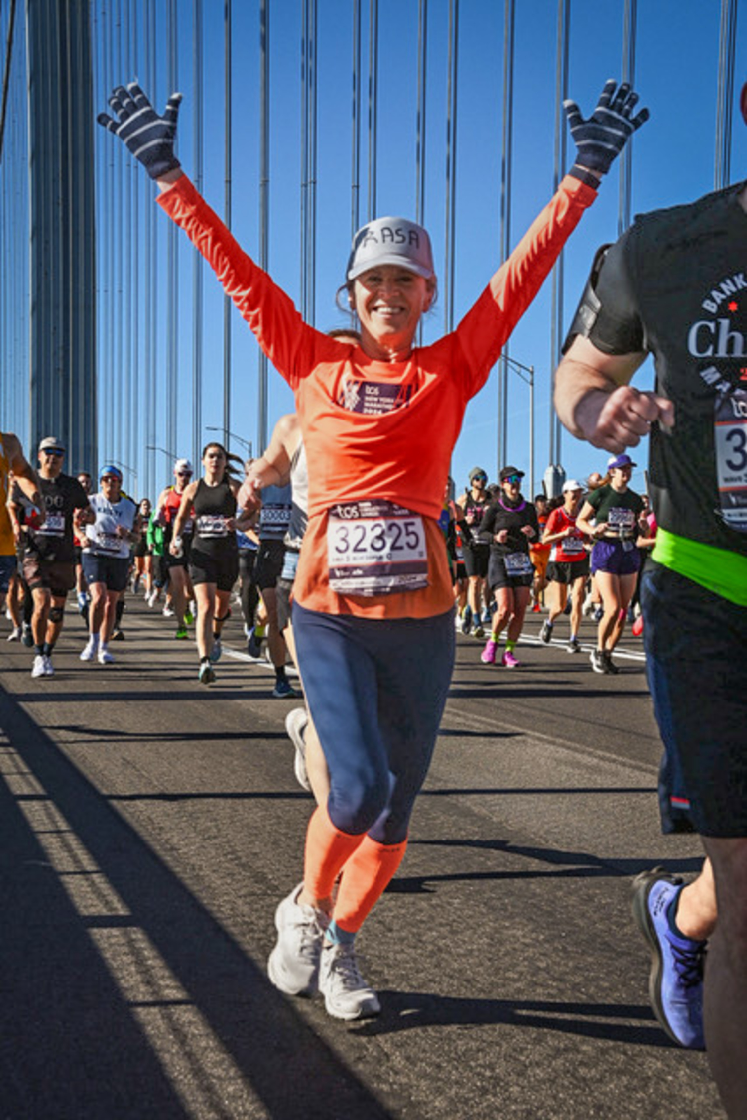 Sixteen miles into the 26.2-mile marathon, Rasa Tarailaite-Vaughan persevered through pain and cramps to complete the race.