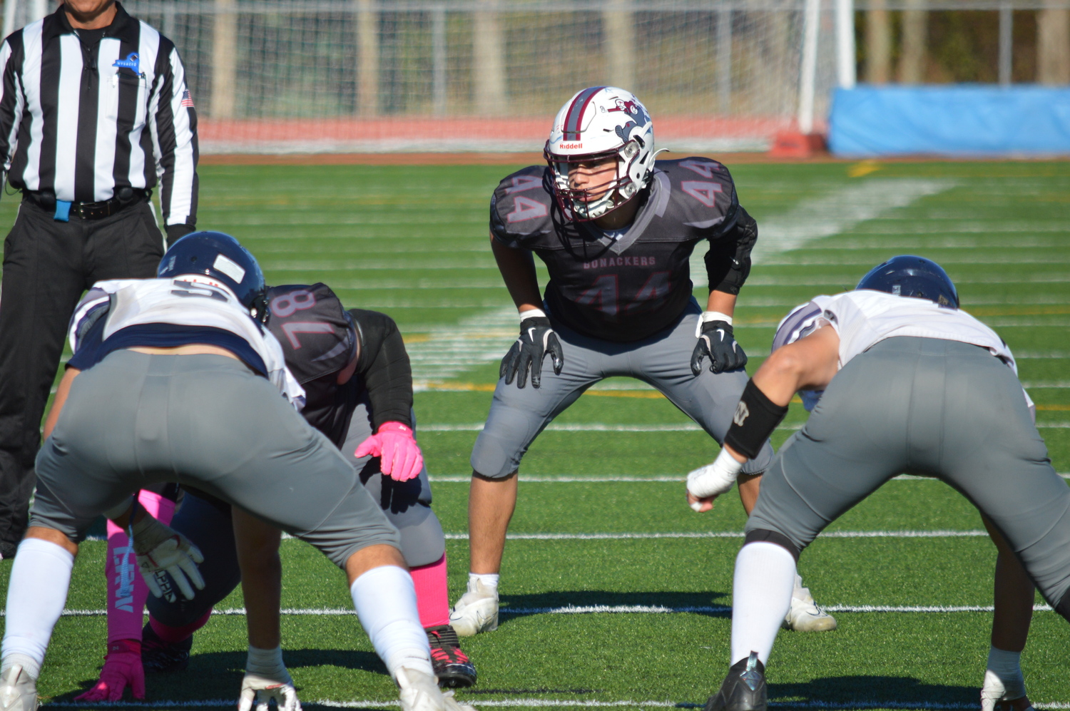 Middle linebacker Jackson Ronick with his eyes on the quarterback.  GAVIN MENU