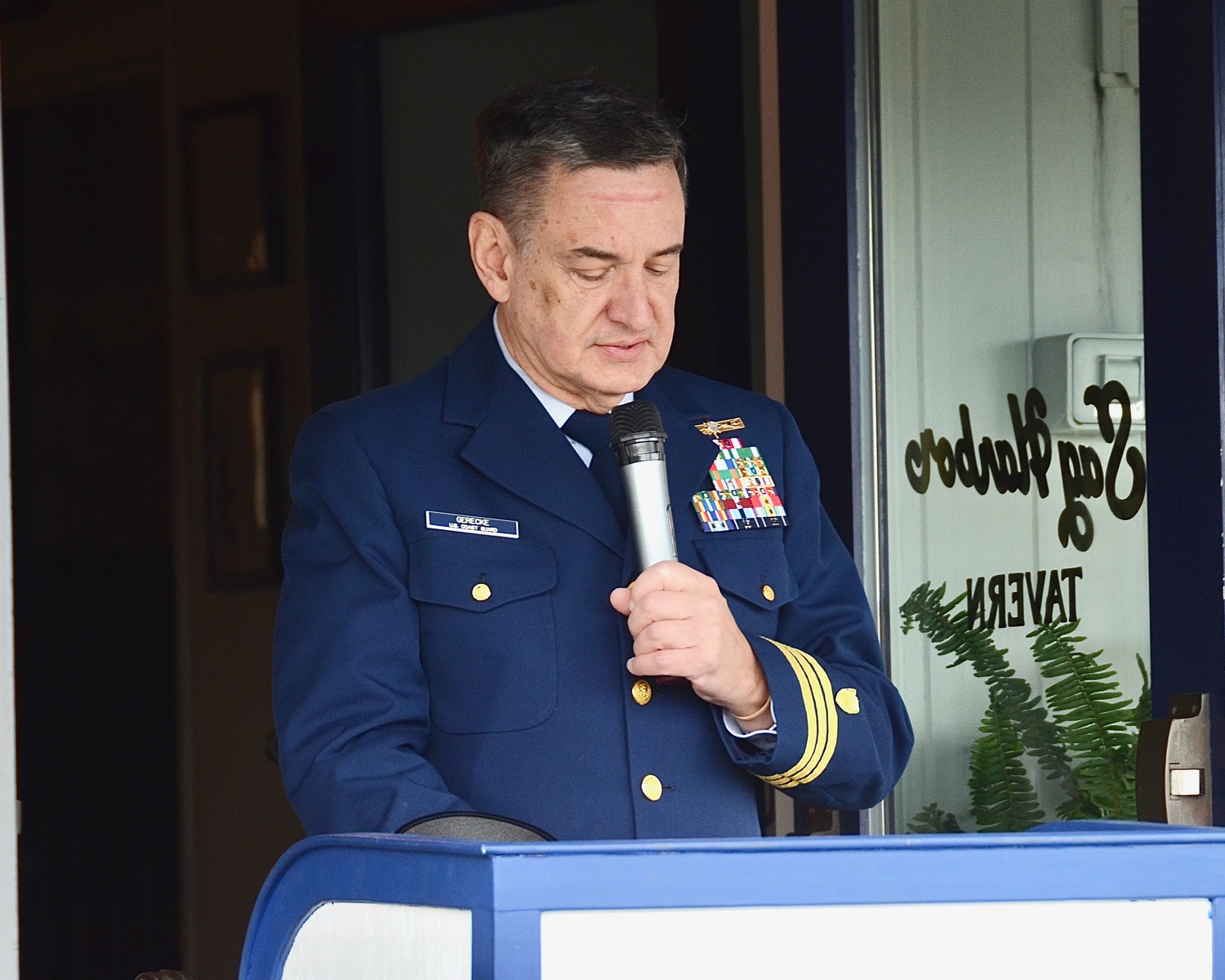 Paul Gerecke gives the benediction at the Sag Harbor Veterans Day observance. KYRIL BROMLEY