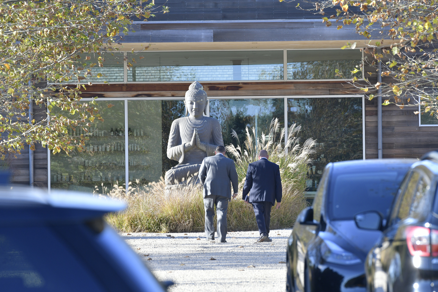 October 31 - Southampton Town Police and Suffolk County Police homicide detectives at the Shou Sugi Ban House, a Water Mill wellness spa, where the body of Sabina Rosas was discovered on October 28.    DANA SHAW