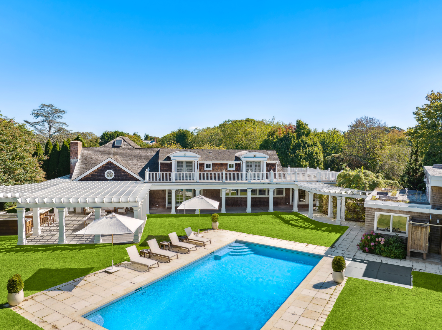 914 Ocean Road, Bridgehampton. COURTESY THE CORCORAN GROUP