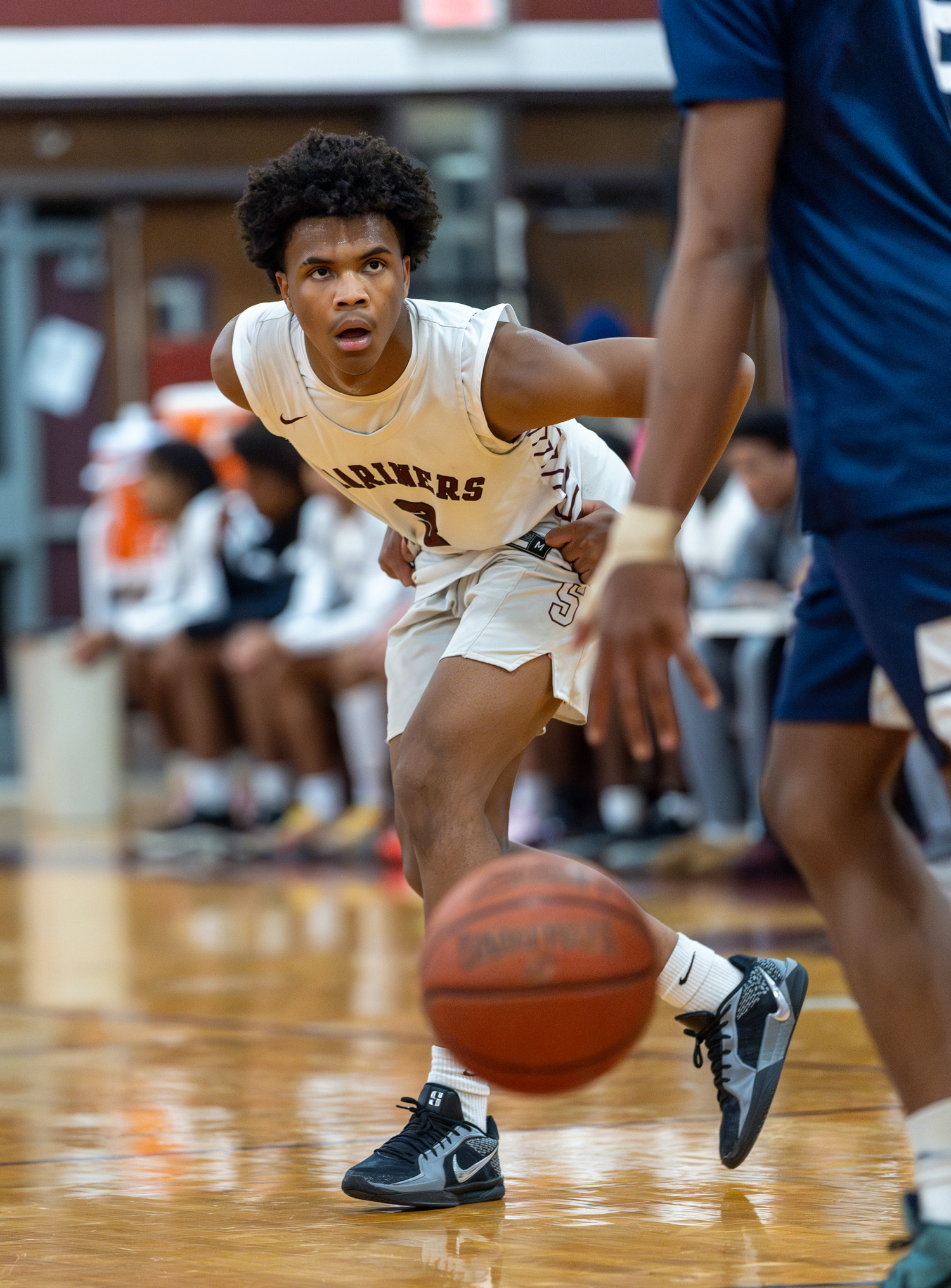 Southampton junior Saevion Ward tracks a St. Dominic player.   RON ESPOSITO/SOUTHAMPTON SCHOOL DISTRICT