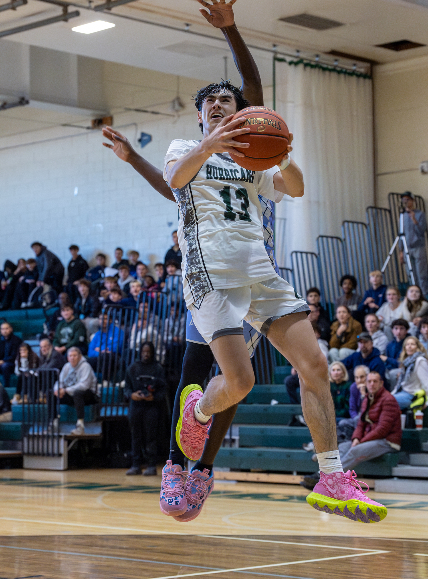 Senior guard Dante Quinones tied for a game-high 15 points. RON ESPOSITO