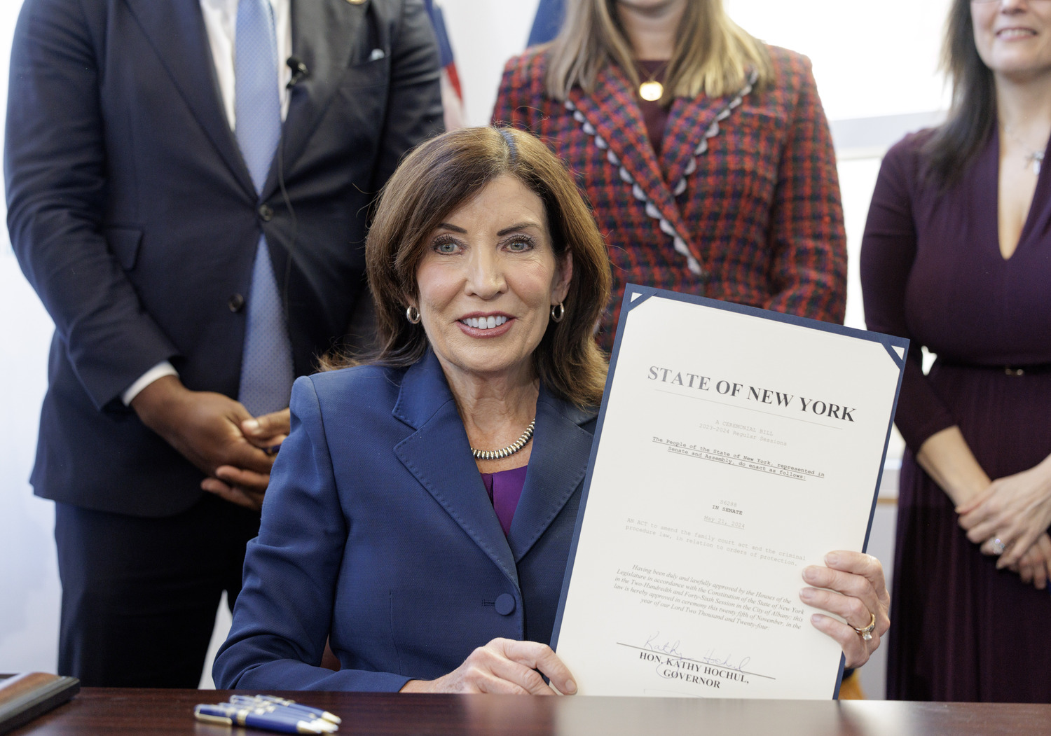 Governor Kathy Hochul signed “Melanie’s Law” to expand protections in domestic violence cases on November 25.