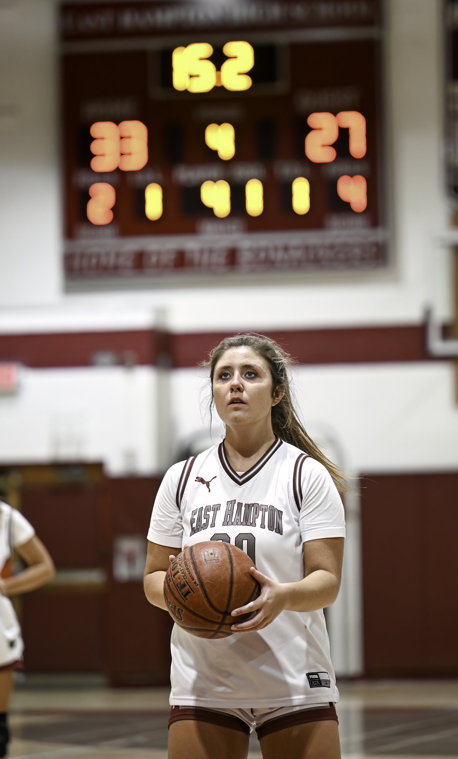 East Hampton junior Ana McCormack at the free throw line.   MARIANNE BARNETT