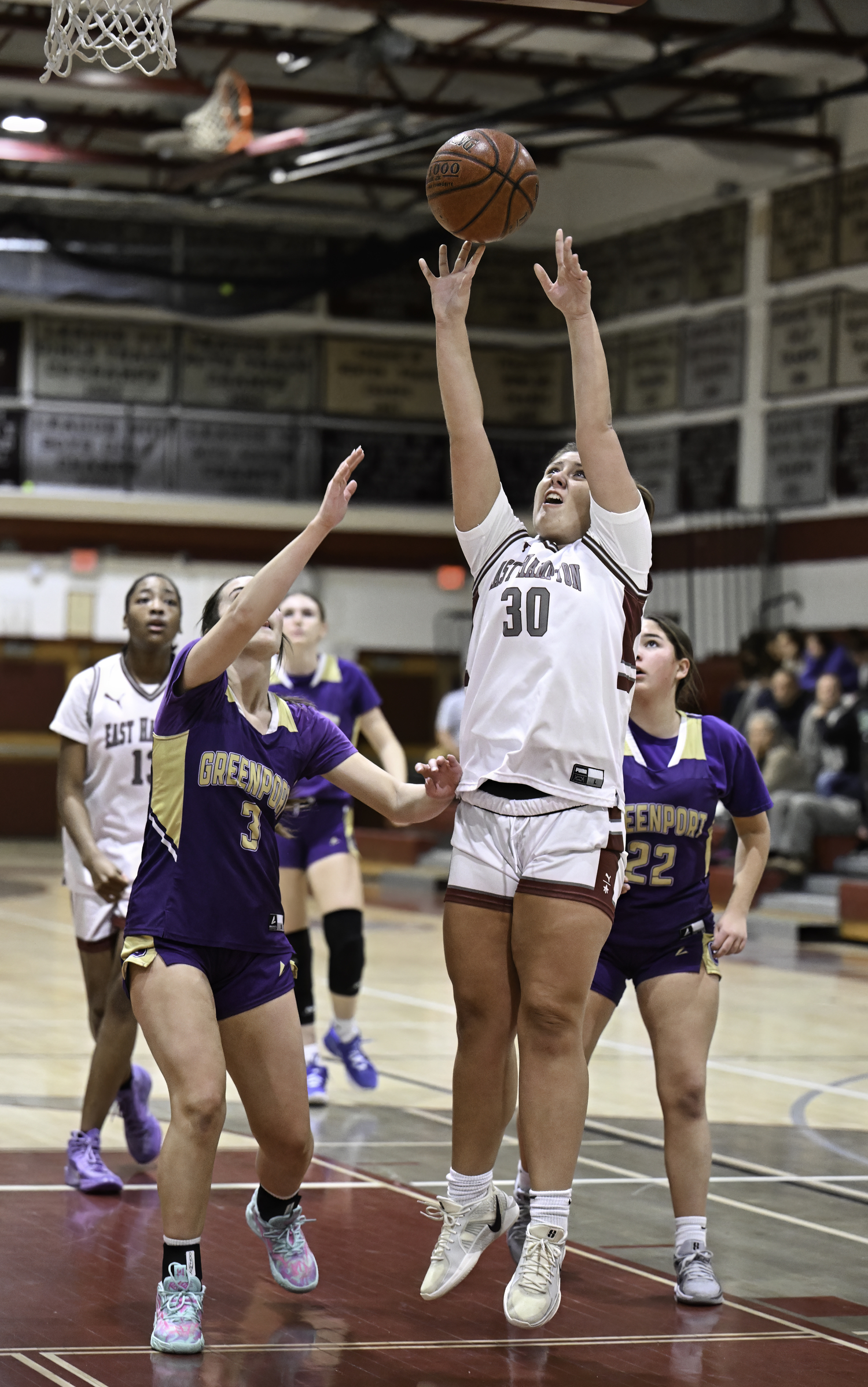 Ana McCormack was part of the third quarter offensive onslaught for the Bonackers.   MARIANNE BARNETT