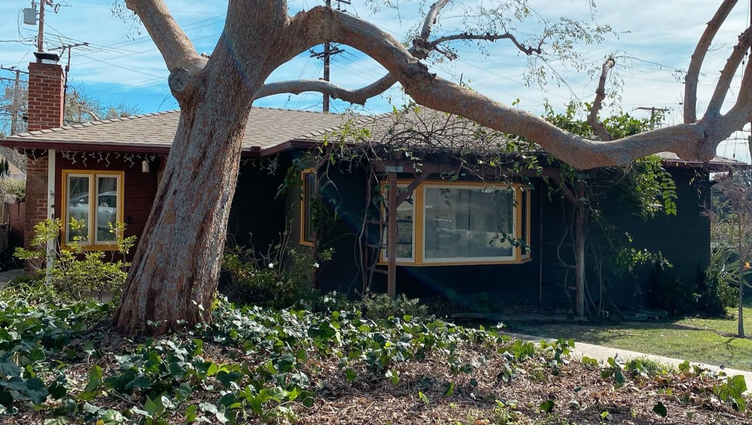 Lu Geffen's family home in Altadena, California — before the Eaton Fire earlier this month. COURTESY LU GEFFEN/GOFUNDME