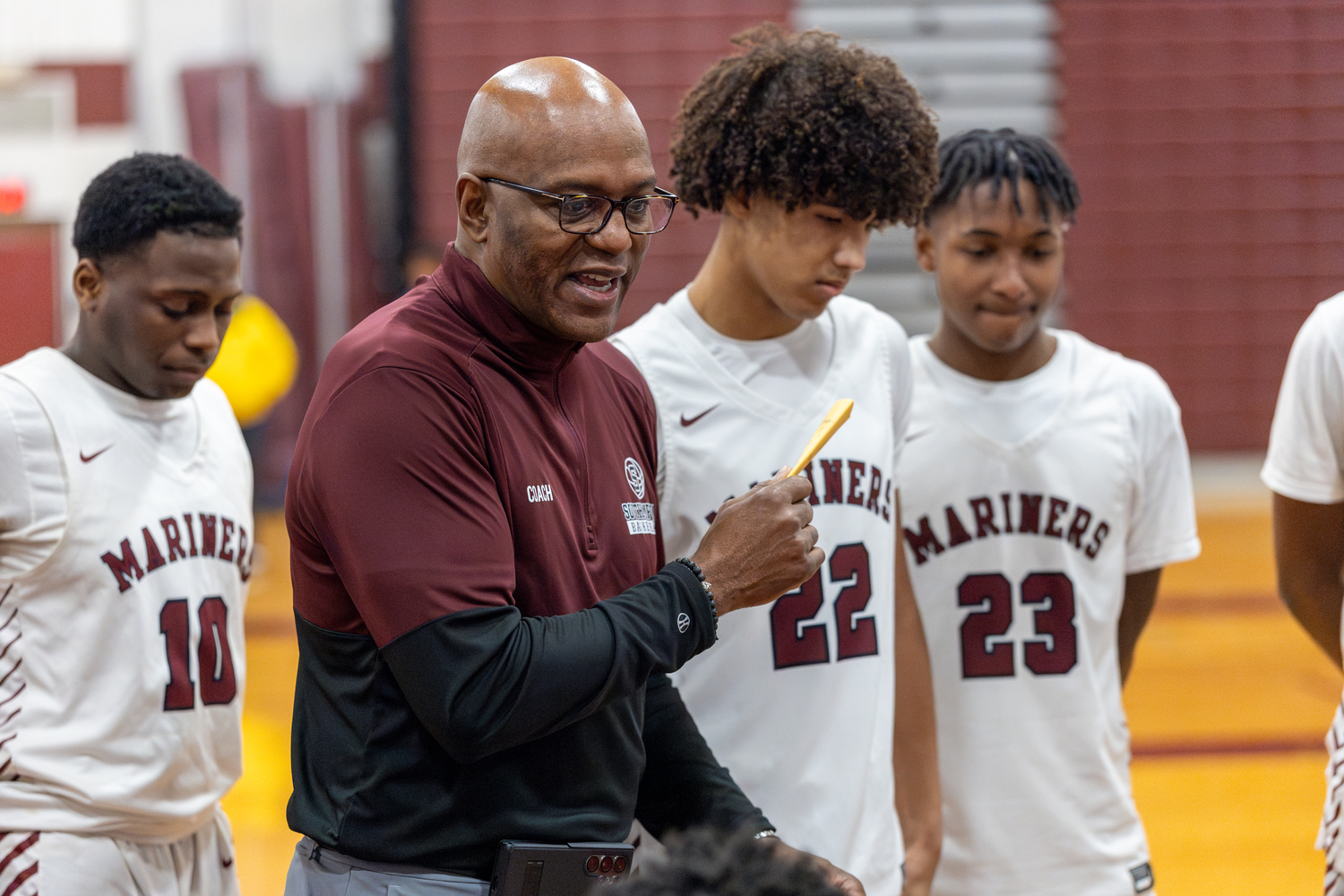 Southampton varsity boys basketball head coach Herm Lamison won his 500th career game on Monday night, a 102-59 victory over Port Jefferson.   RON ESPOSITO/SOUTHAMPTON SCHOOL DISTRICT